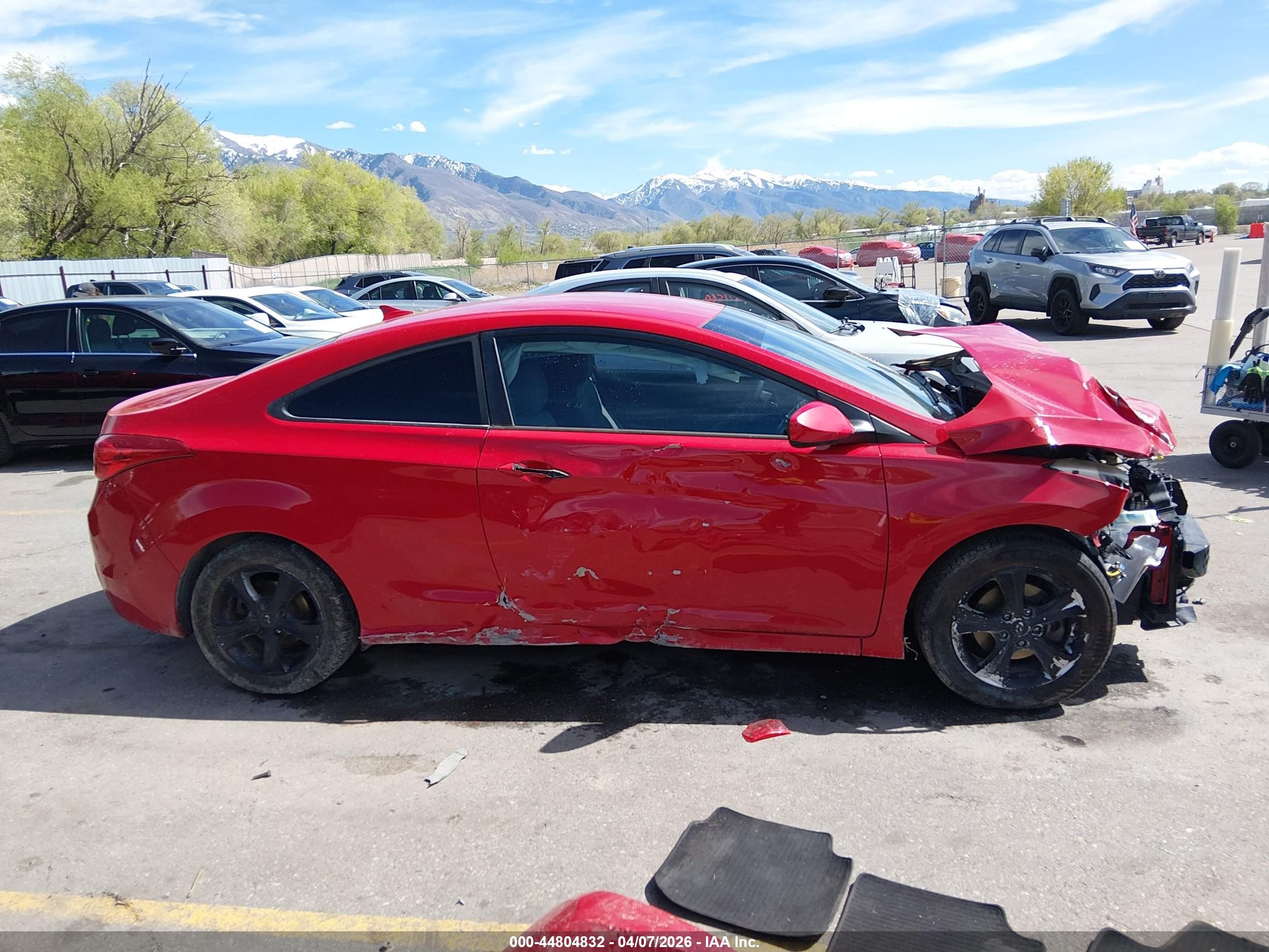 2013 Hyundai Elantra Gs Red vin: KMHDH6AE8DU013628