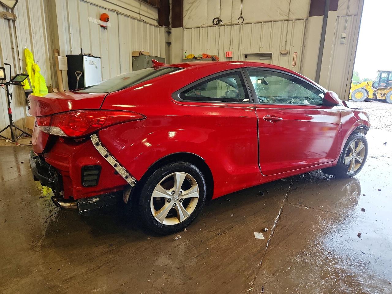 2013 Hyundai Elantra Coupe Gs Red vin: KMHDH6AE8DU016948