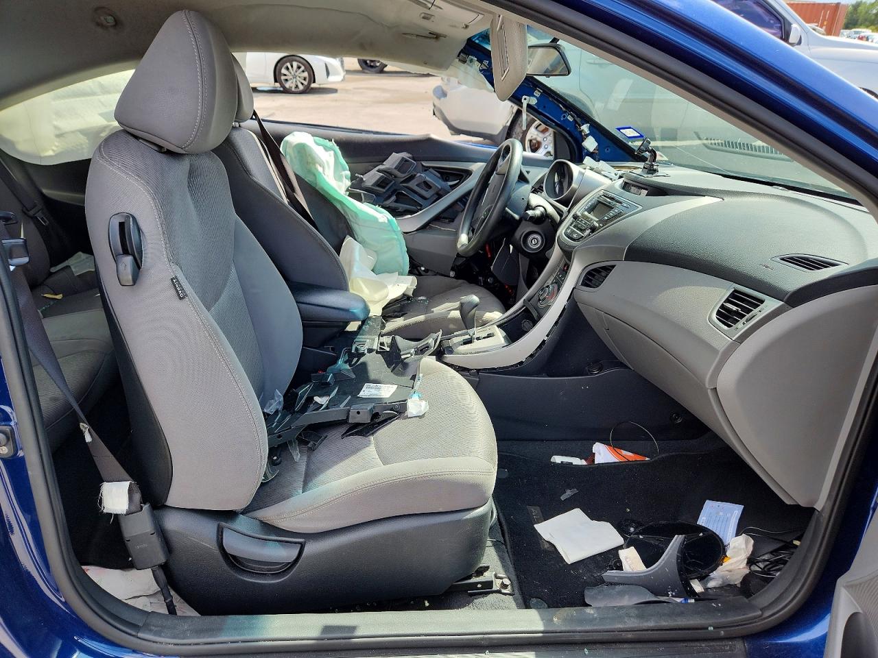 2013 Hyundai Elantra Coupe Gs Blue vin: KMHDH6AE8DU019834