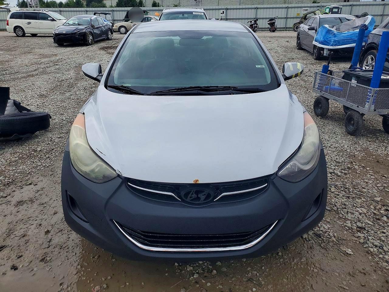 2013 Hyundai Elantra Coupe Gs Серебряный vin: KMHDH6AE8DU022507