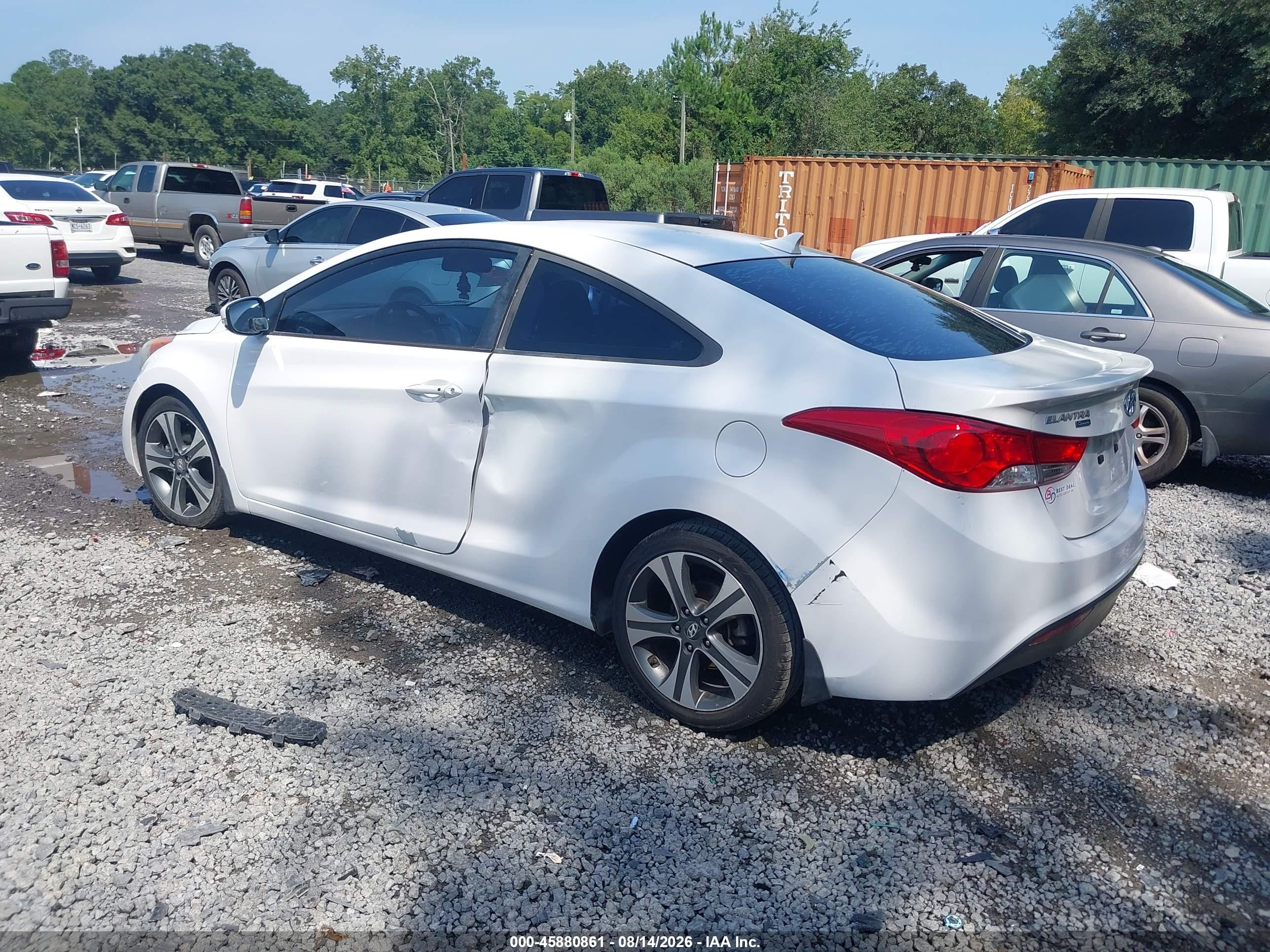 2013 Hyundai Elantra Se White vin: KMHDH6AE8DU022796