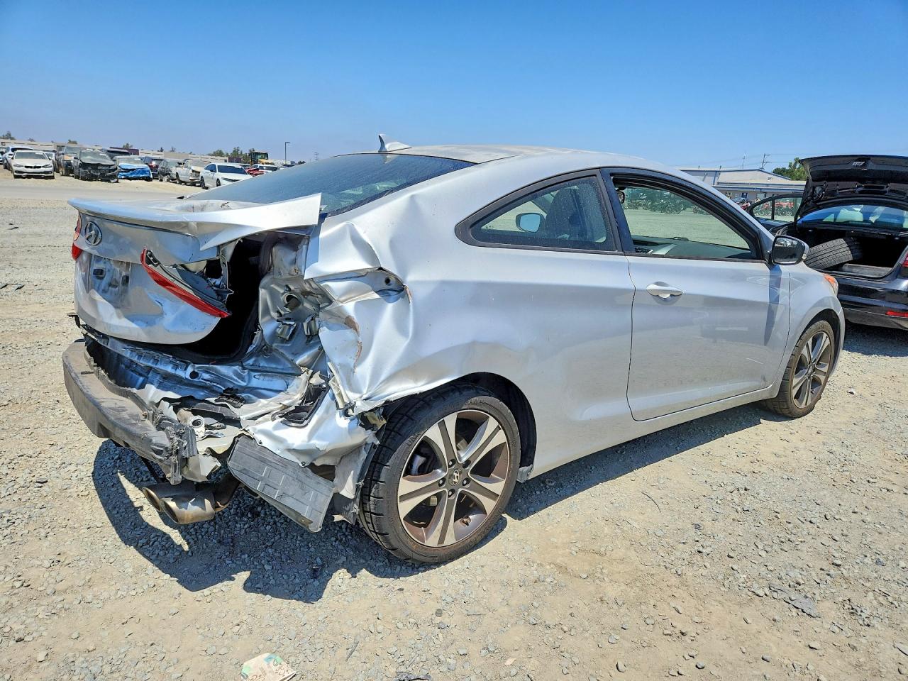 2013 Hyundai Elantra Coupe Se Silver vin: KMHDH6AE9DU001178