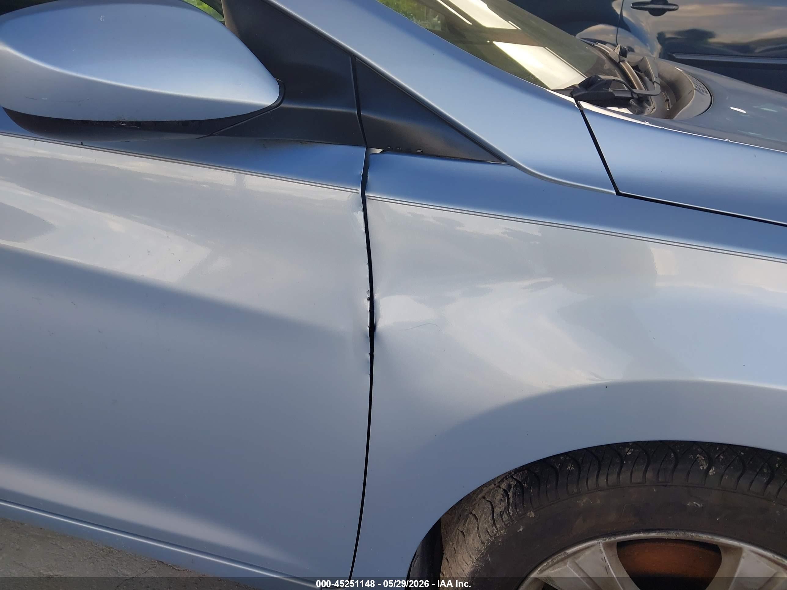 2013 Hyundai Elantra Gs Blue vin: KMHDH6AEXDU009547