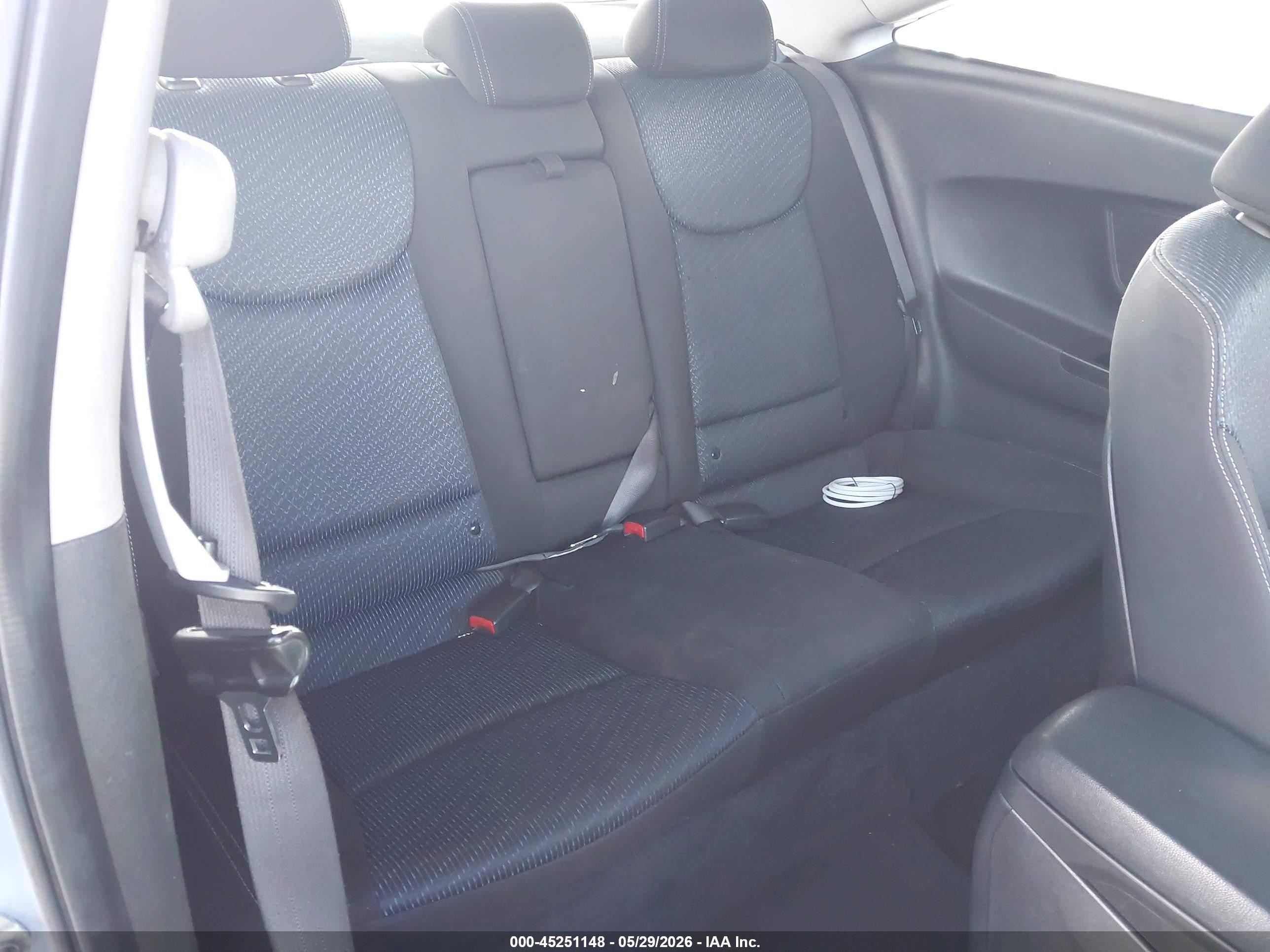 2013 Hyundai Elantra Gs Blue vin: KMHDH6AEXDU009547