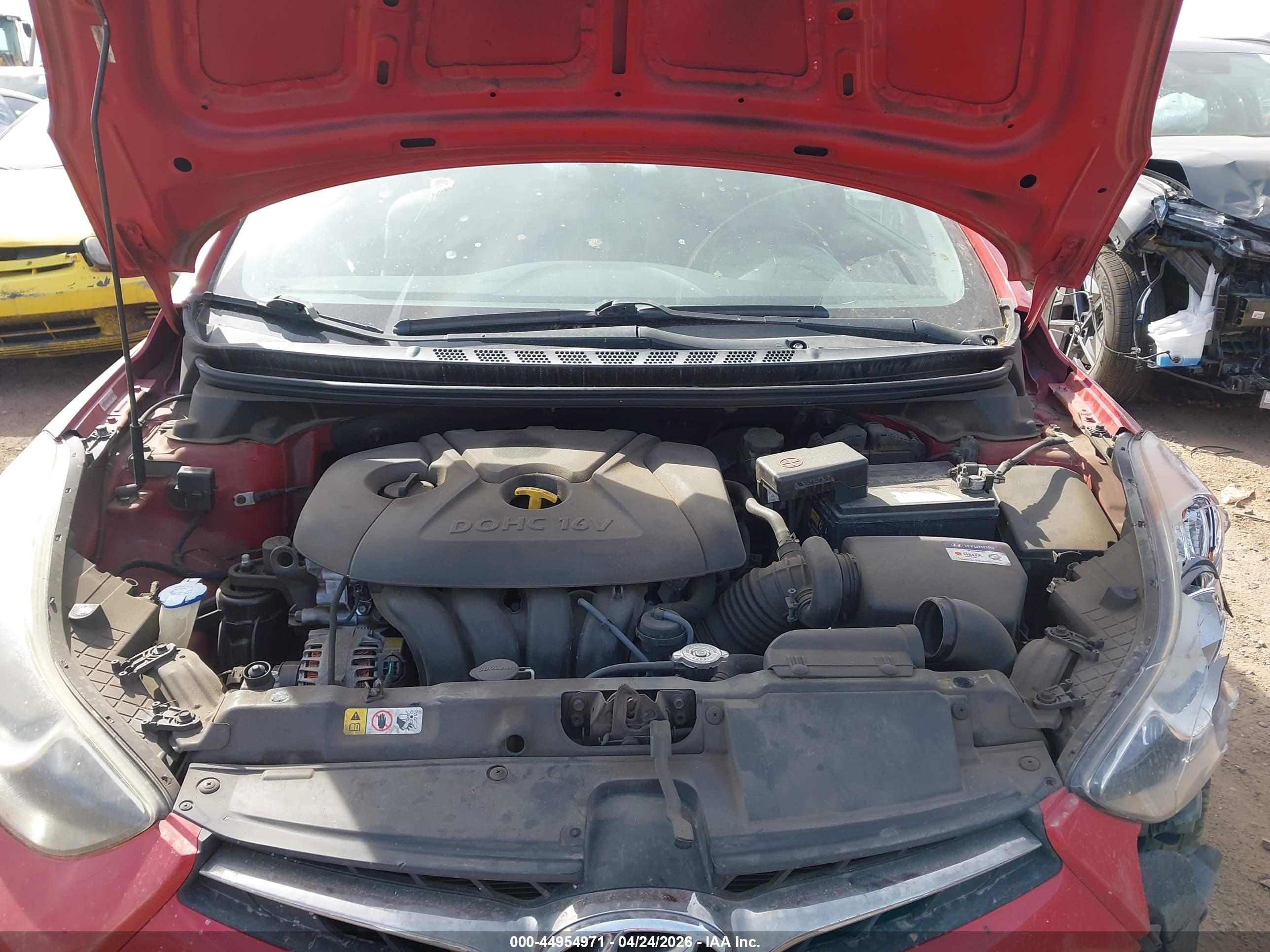 2013 Hyundai Elantra Gs Красный vin: KMHDH6AEXDU020564