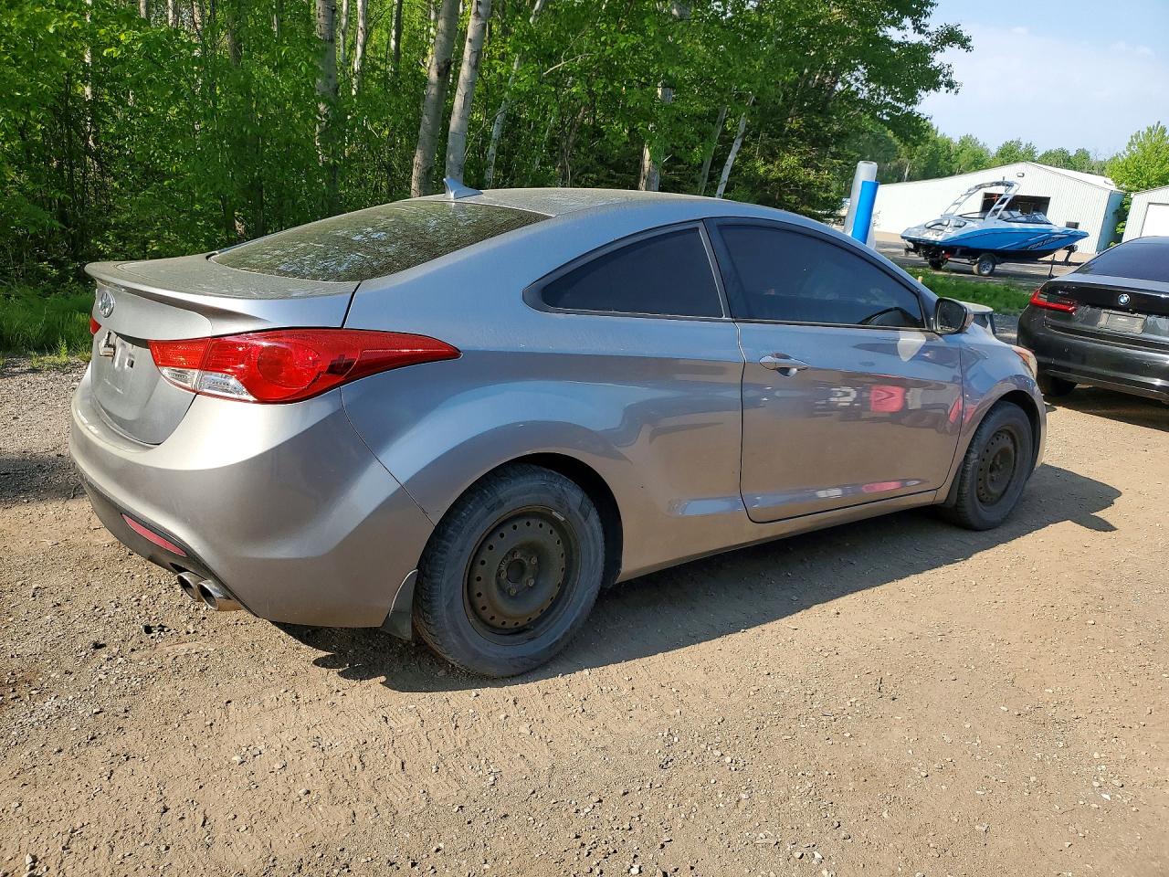 2013 Hyundai Elantra Coupe Gs Silver vin: KMHDH6AEXDU022993