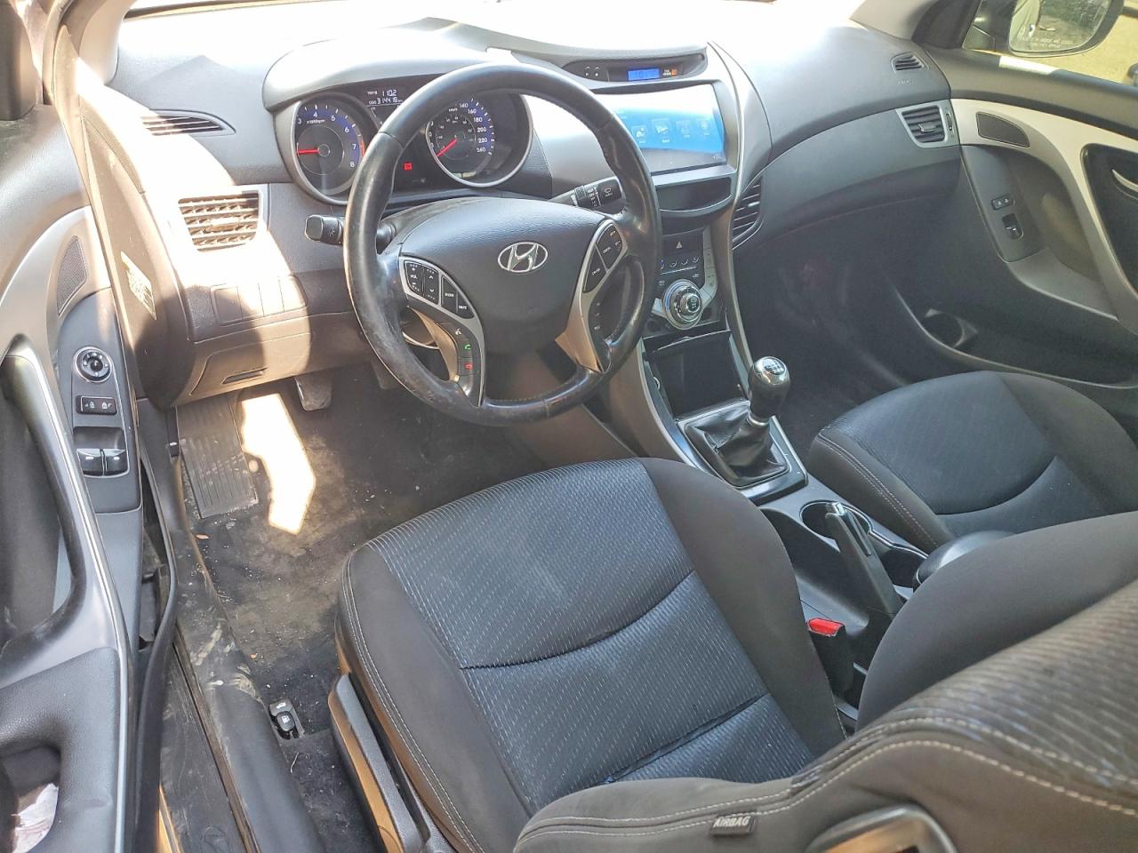 2013 Hyundai Elantra Coupe Gs Silver vin: KMHDH6AEXDU022993