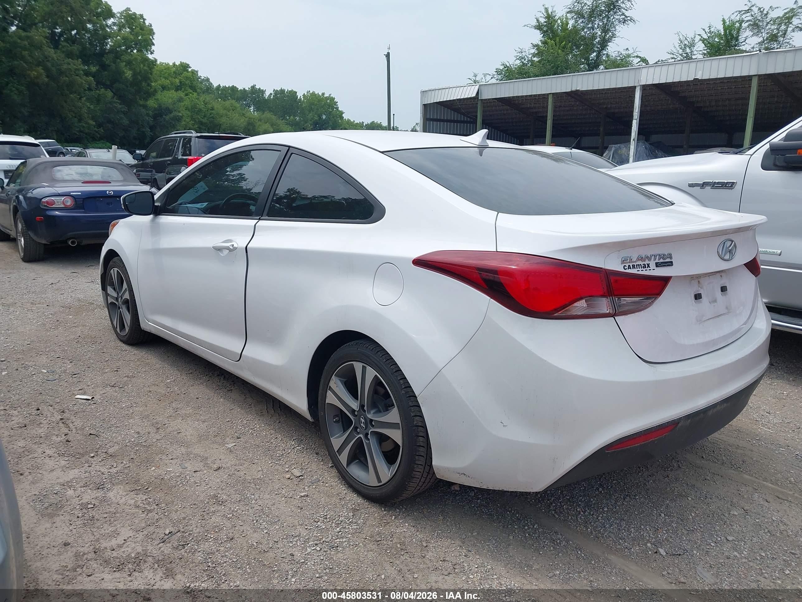 2014 Hyundai Elantra   White vin: KMHDH6AH0EU028524