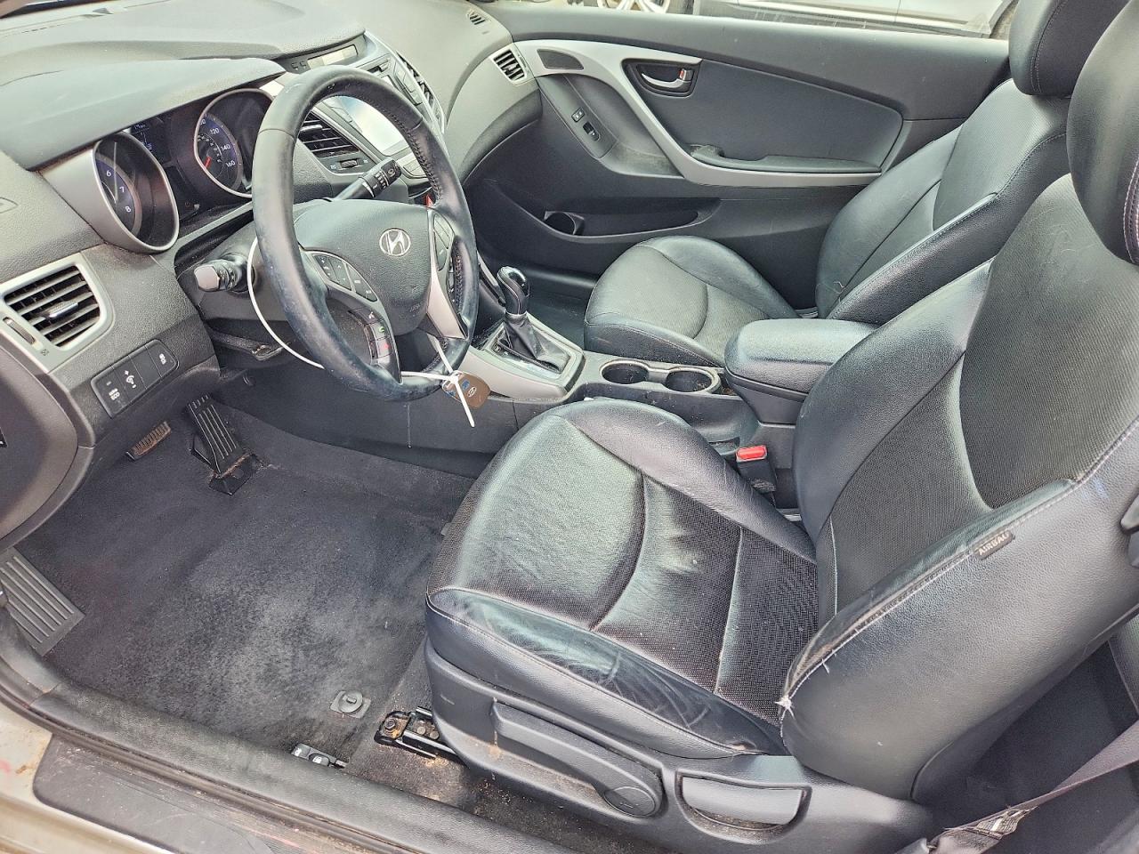 2014 Hyundai Elantra Coupe Base Silver vin: KMHDH6AH1EU027771