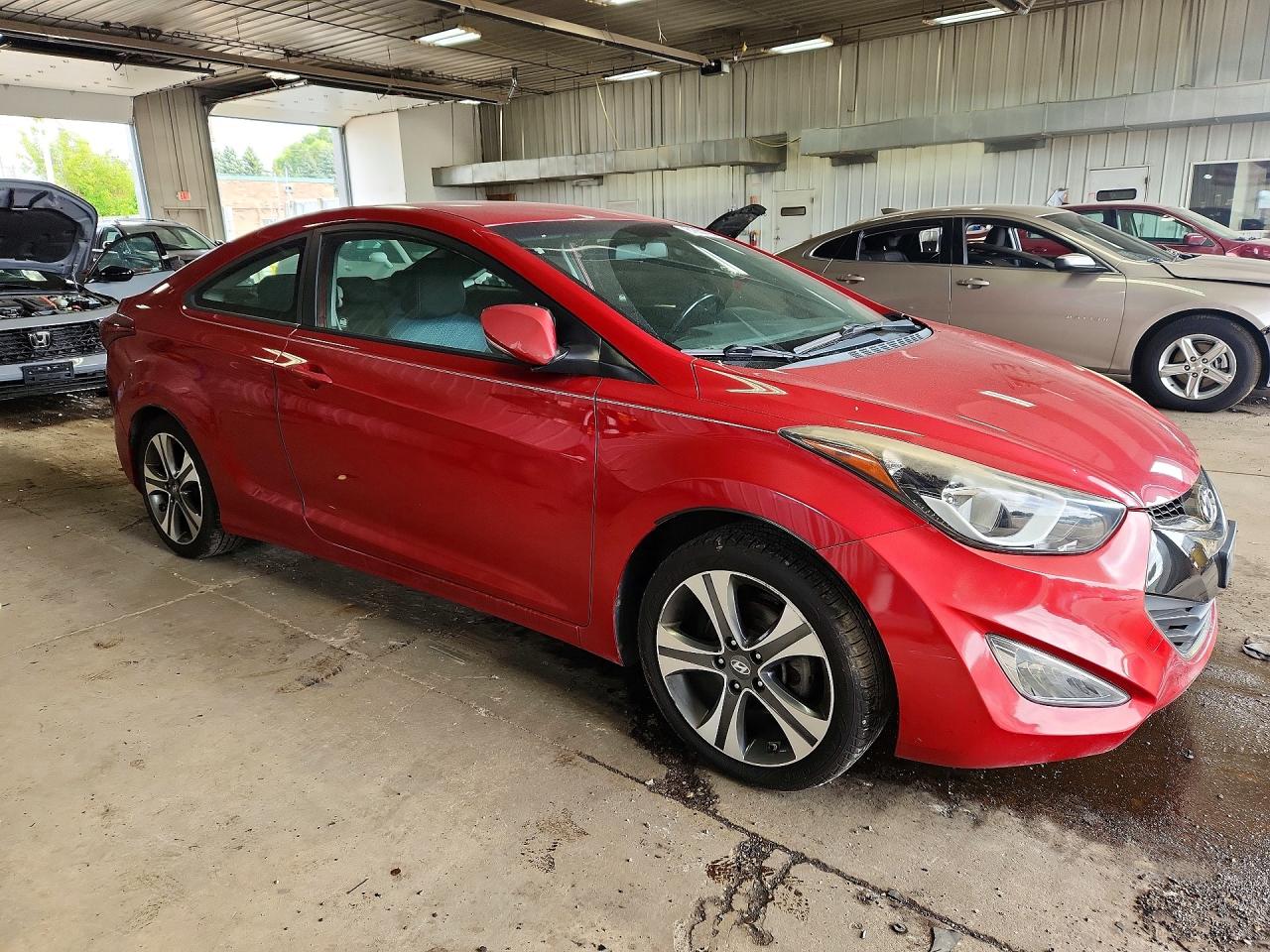 2014 Hyundai Elantra Coupe Base Red vin: KMHDH6AH2EU028430