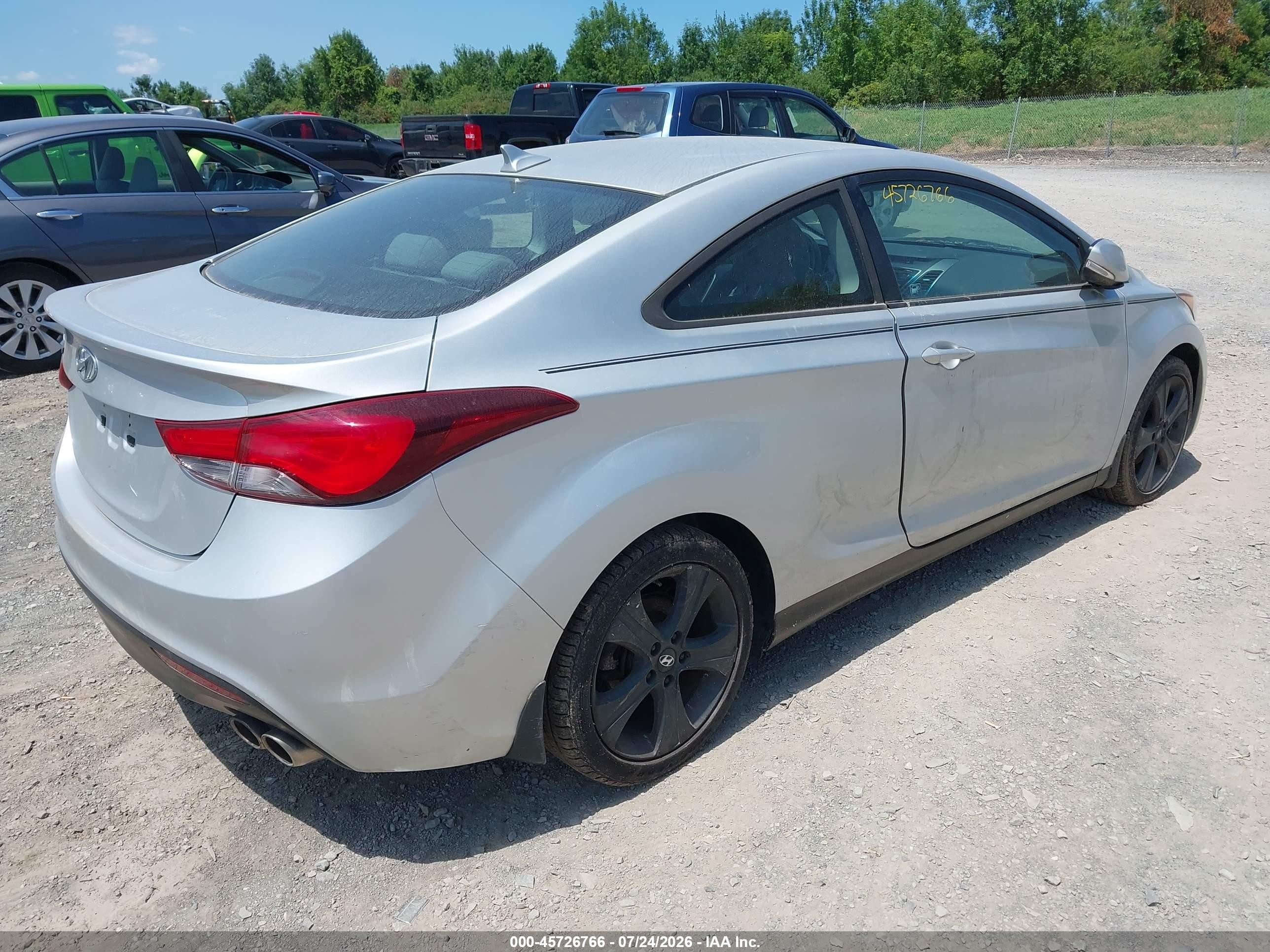 2014 Hyundai Elantra   Серебряный vin: KMHDH6AH4EU026484