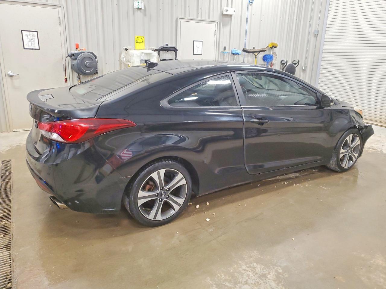 2014 Hyundai Elantra Coupe Base Черный vin: KMHDH6AH4EU028493