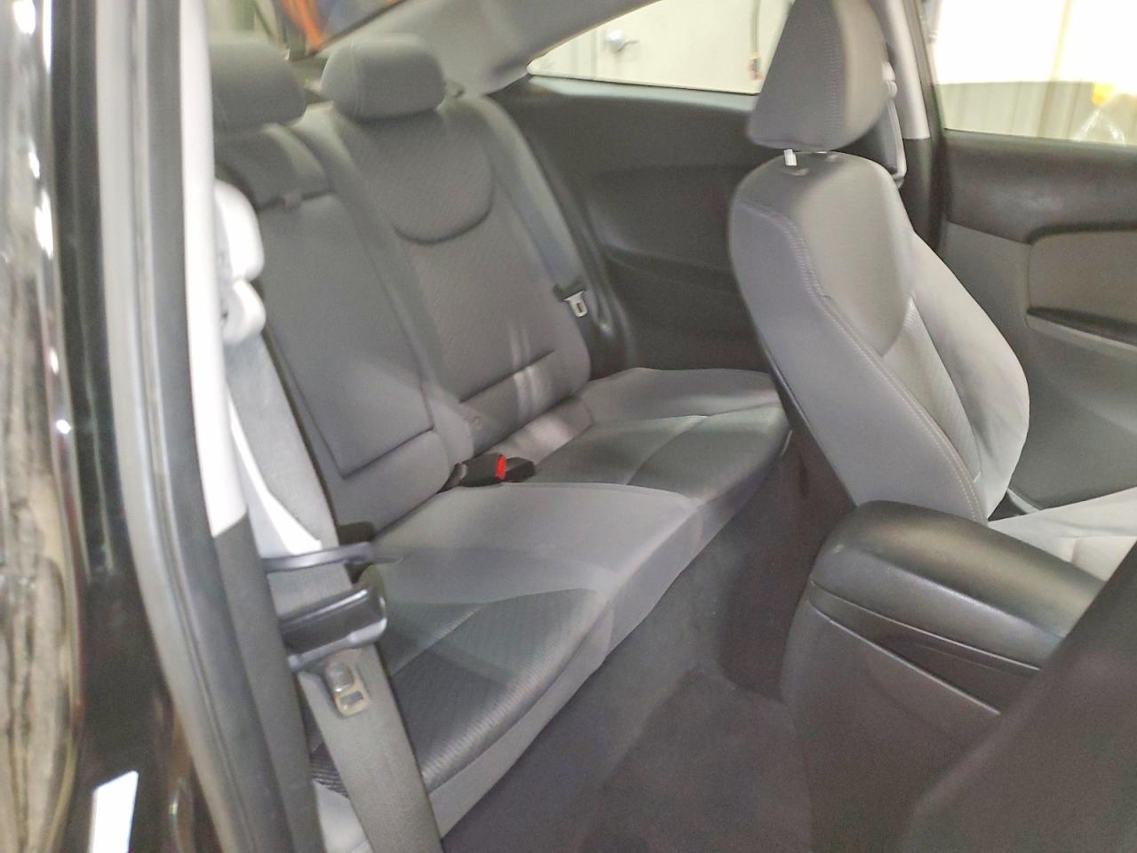 2014 Hyundai Elantra Coupe Base Черный vin: KMHDH6AH4EU028493
