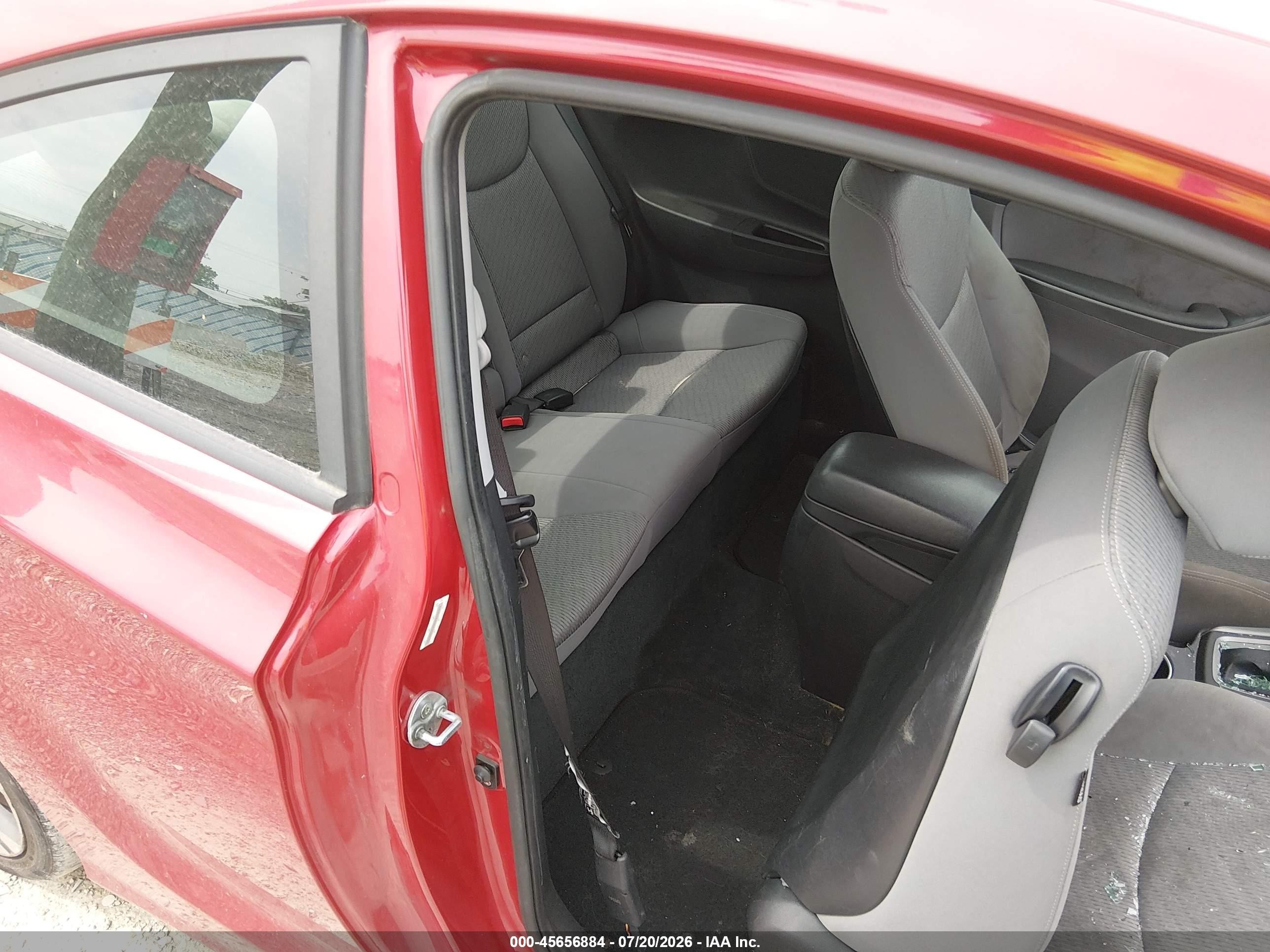 2014 Hyundai Elantra   Red vin: KMHDH6AH6EU026101