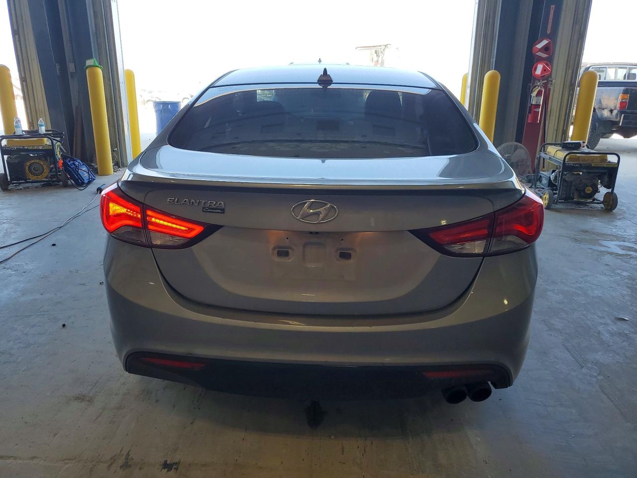 2014 Hyundai Elantra Coupe Base Gray vin: KMHDH6AH8EU026763