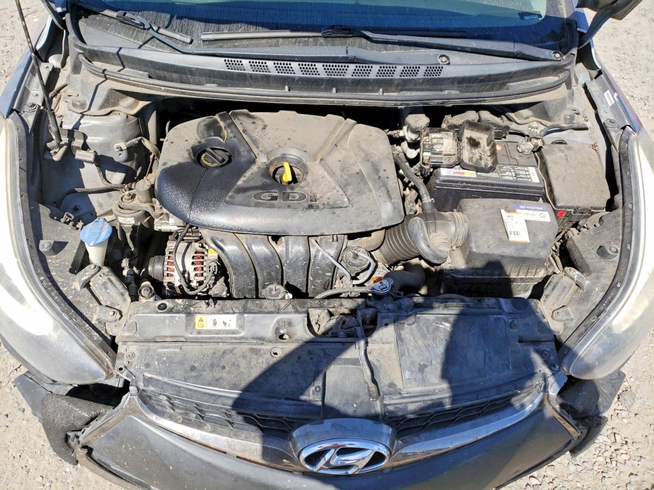2014 Hyun Elantra Coupe Silver vin: KMHDH6AH9EU023984