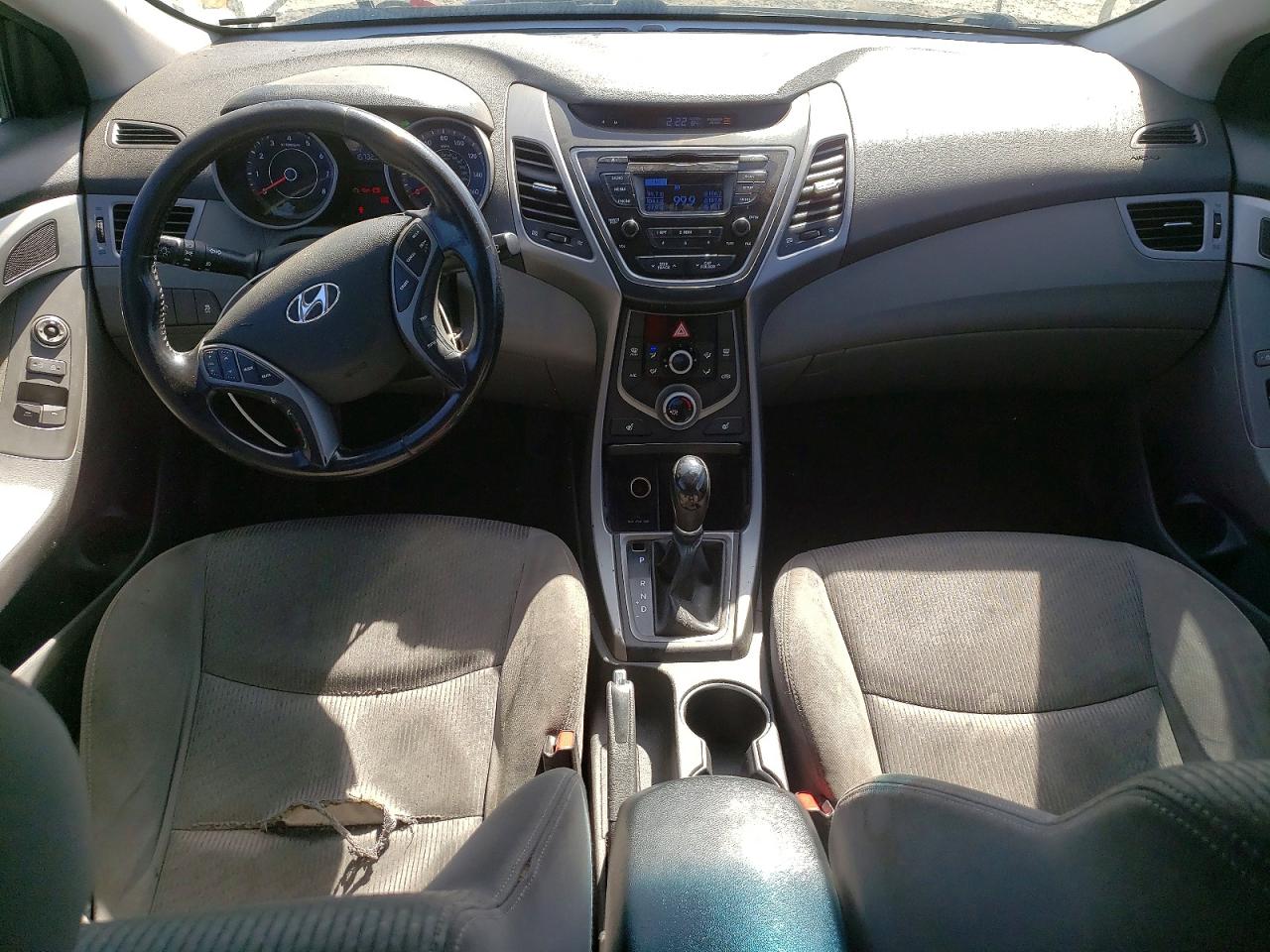 2014 Hyun Elantra Coupe Silver vin: KMHDH6AH9EU023984