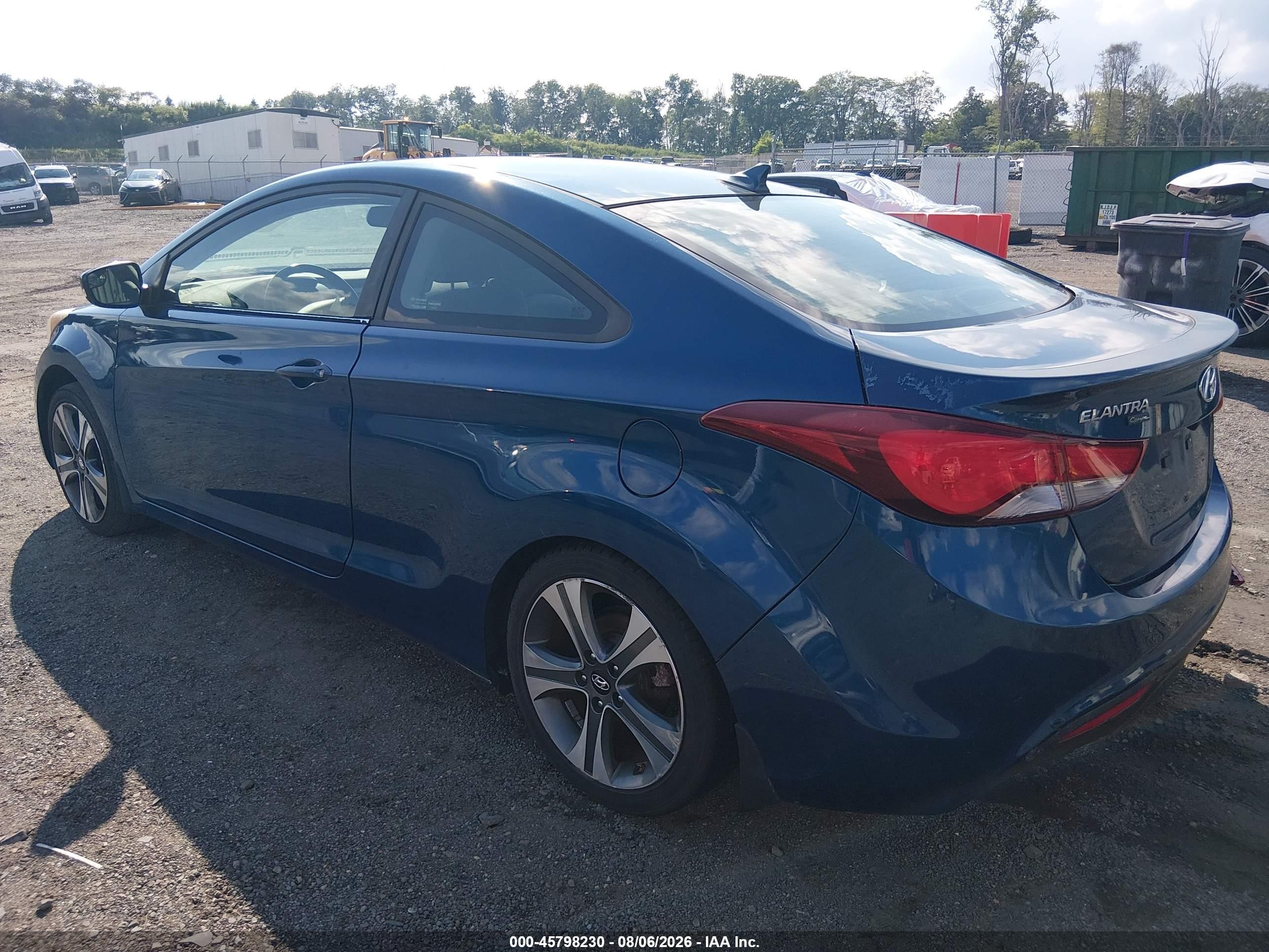 2014 Hyundai Elantra   Blue vin: KMHDH6AH9EU026271