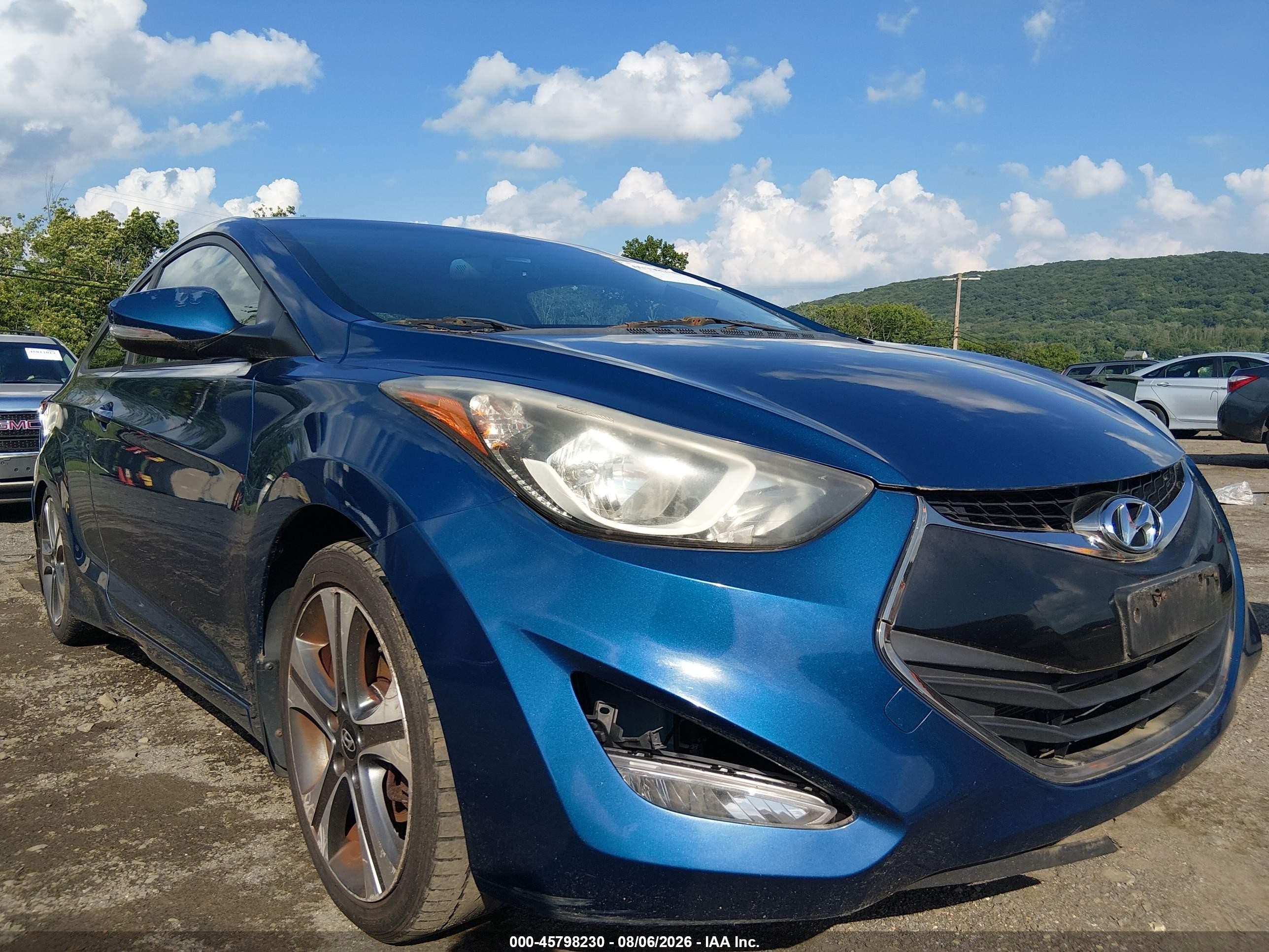 2014 Hyundai Elantra   Blue vin: KMHDH6AH9EU026271