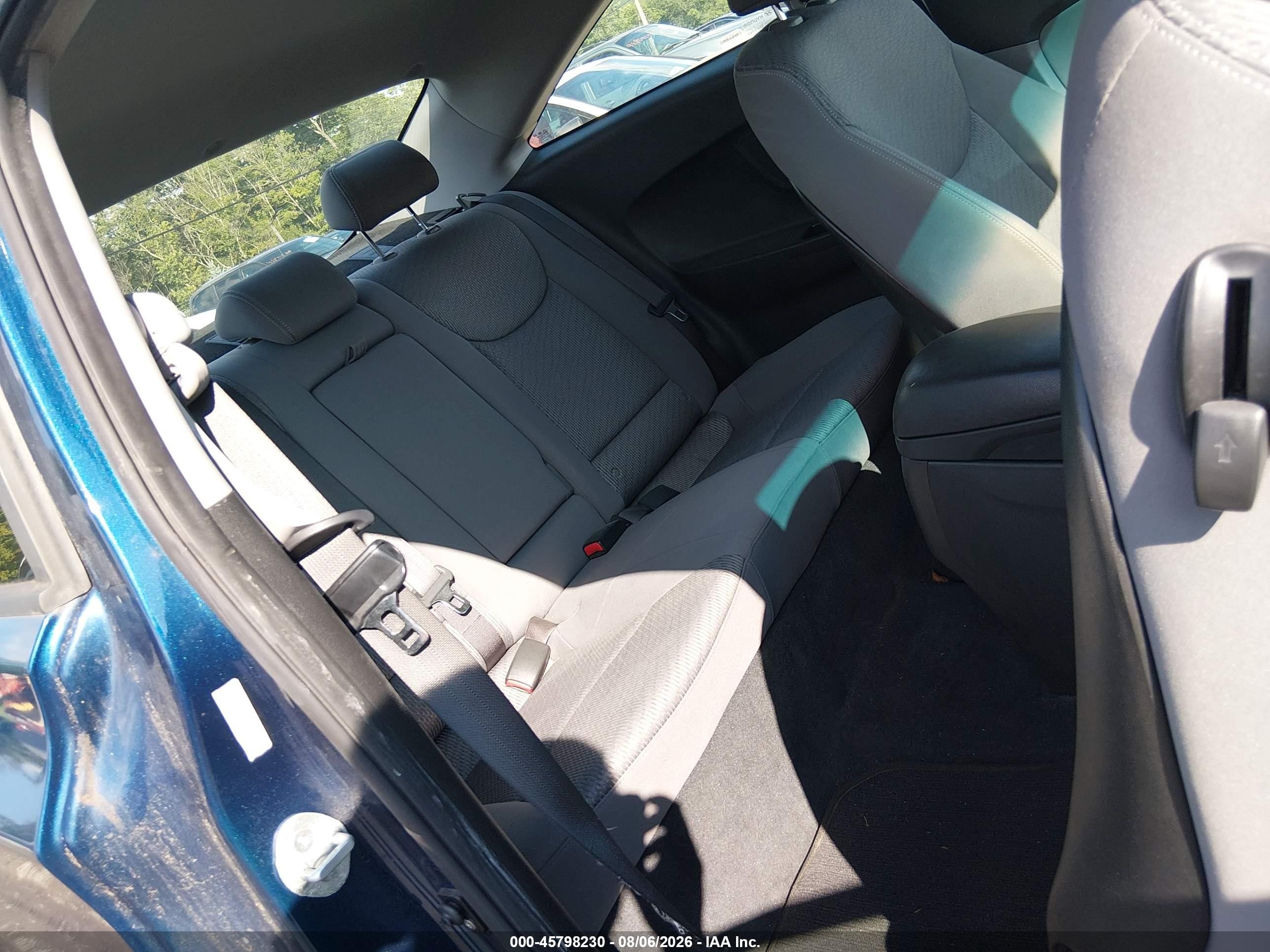 2014 Hyundai Elantra   Blue vin: KMHDH6AH9EU026271