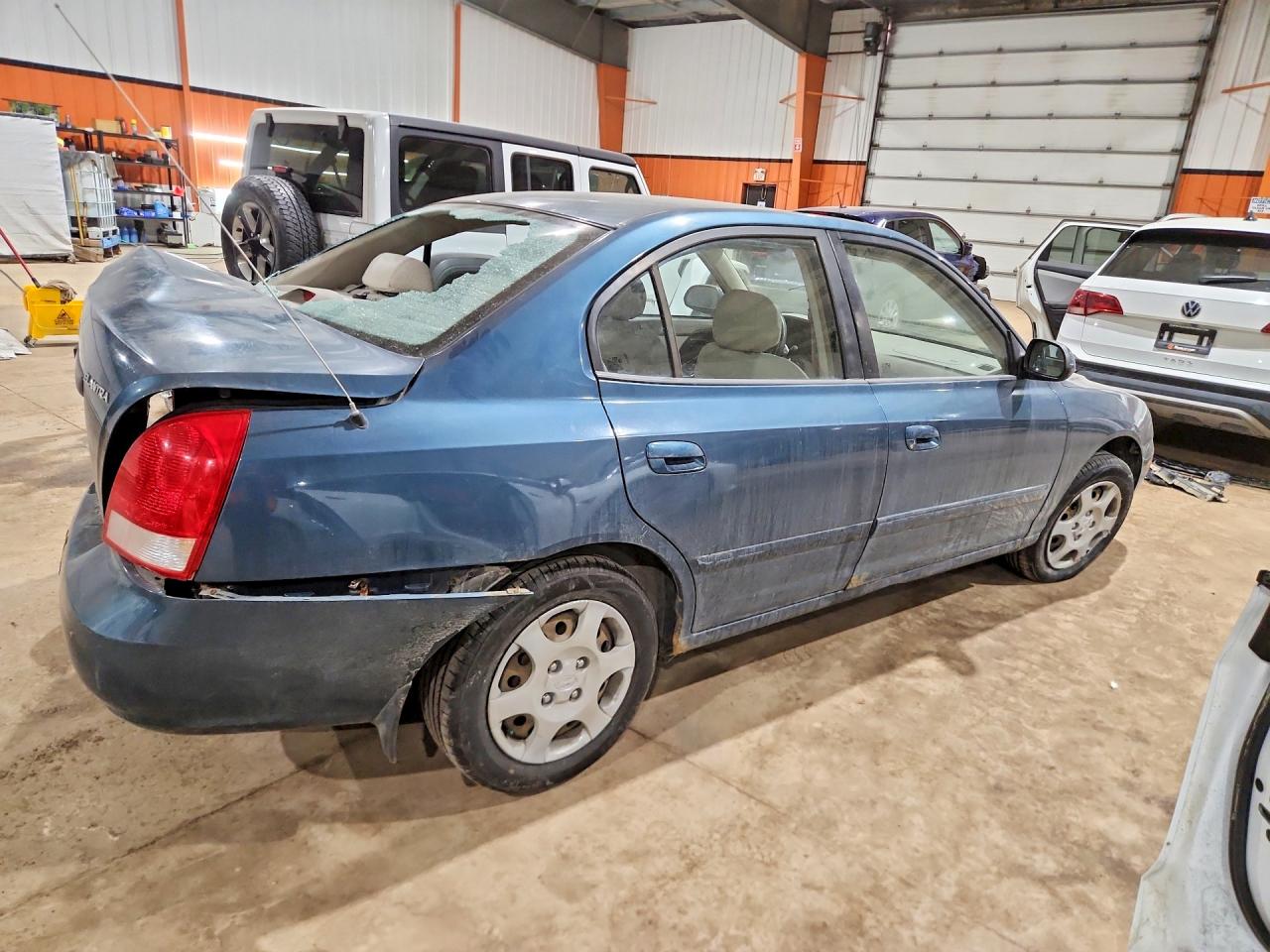 2001 Hyundai Elantra Gl Blue vin: KMHDM45D91U057876
