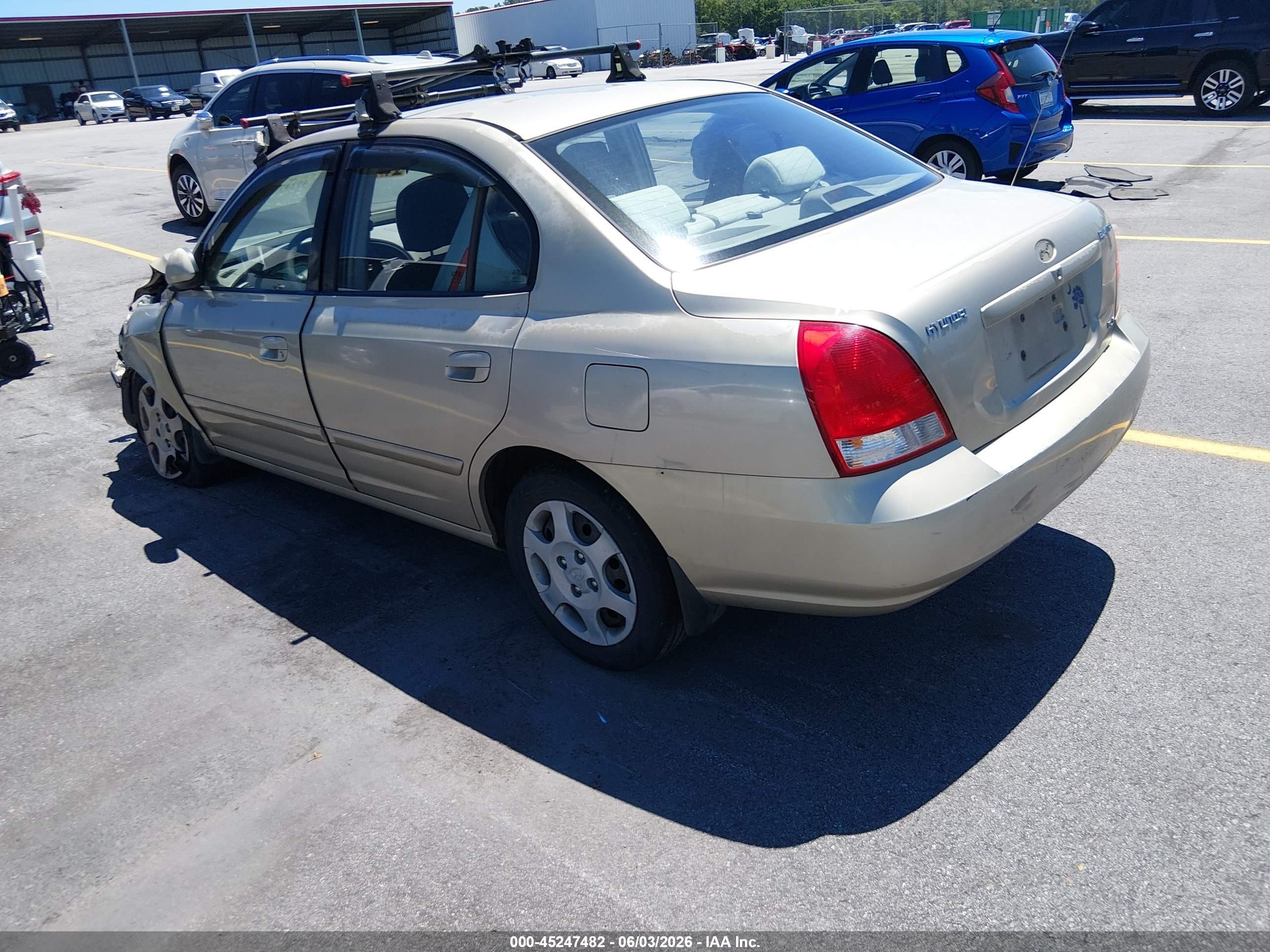 2001 Hyundai Elantra Gls Gold vin: KMHDN45D01U079262