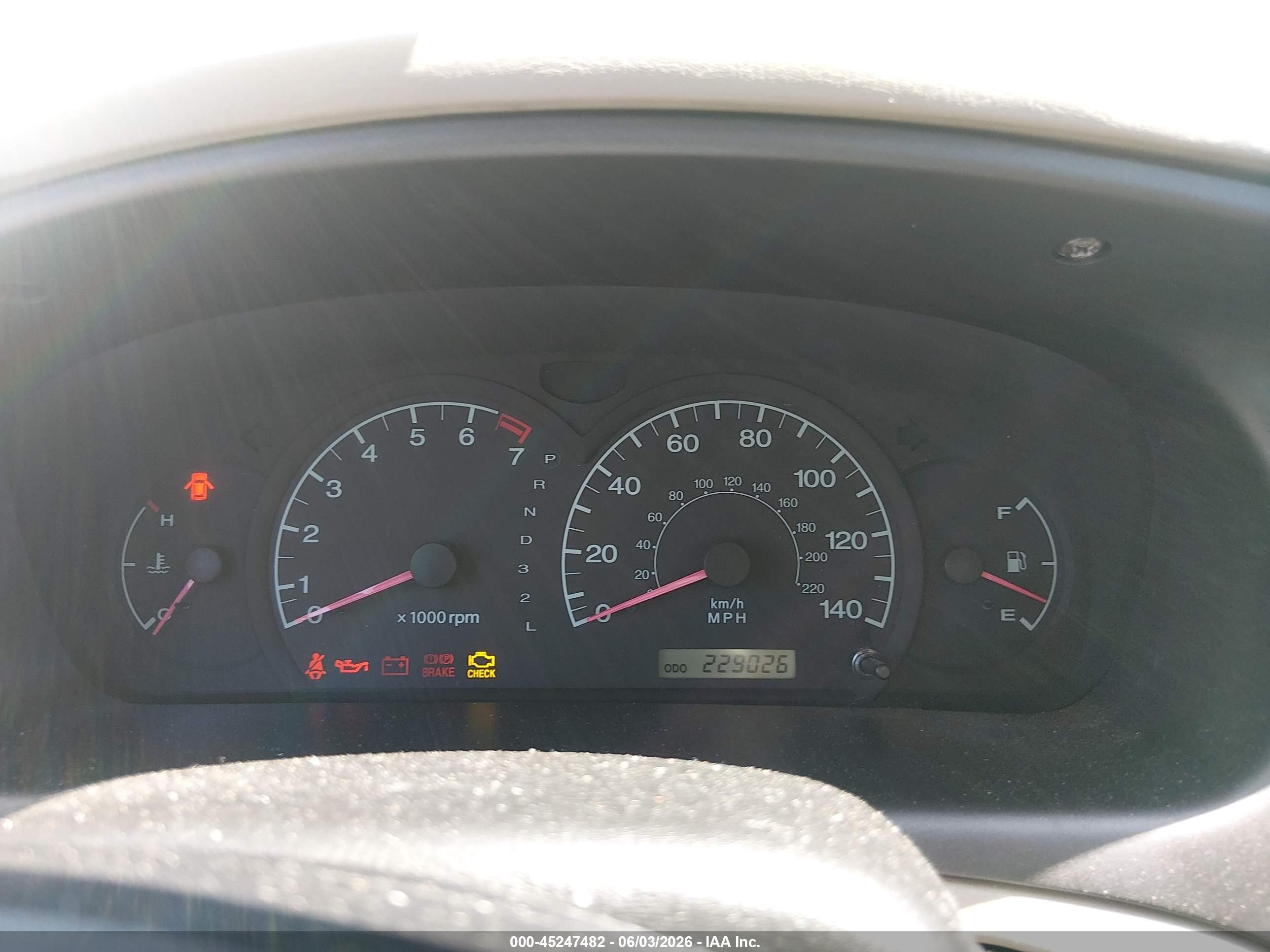 2001 Hyundai Elantra Gls Gold vin: KMHDN45D01U079262