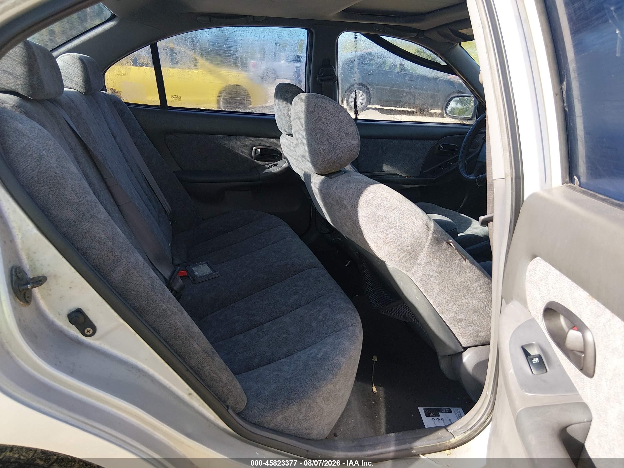 2001 Hyundai Elantra Gls Silver vin: KMHDN45D01U187557