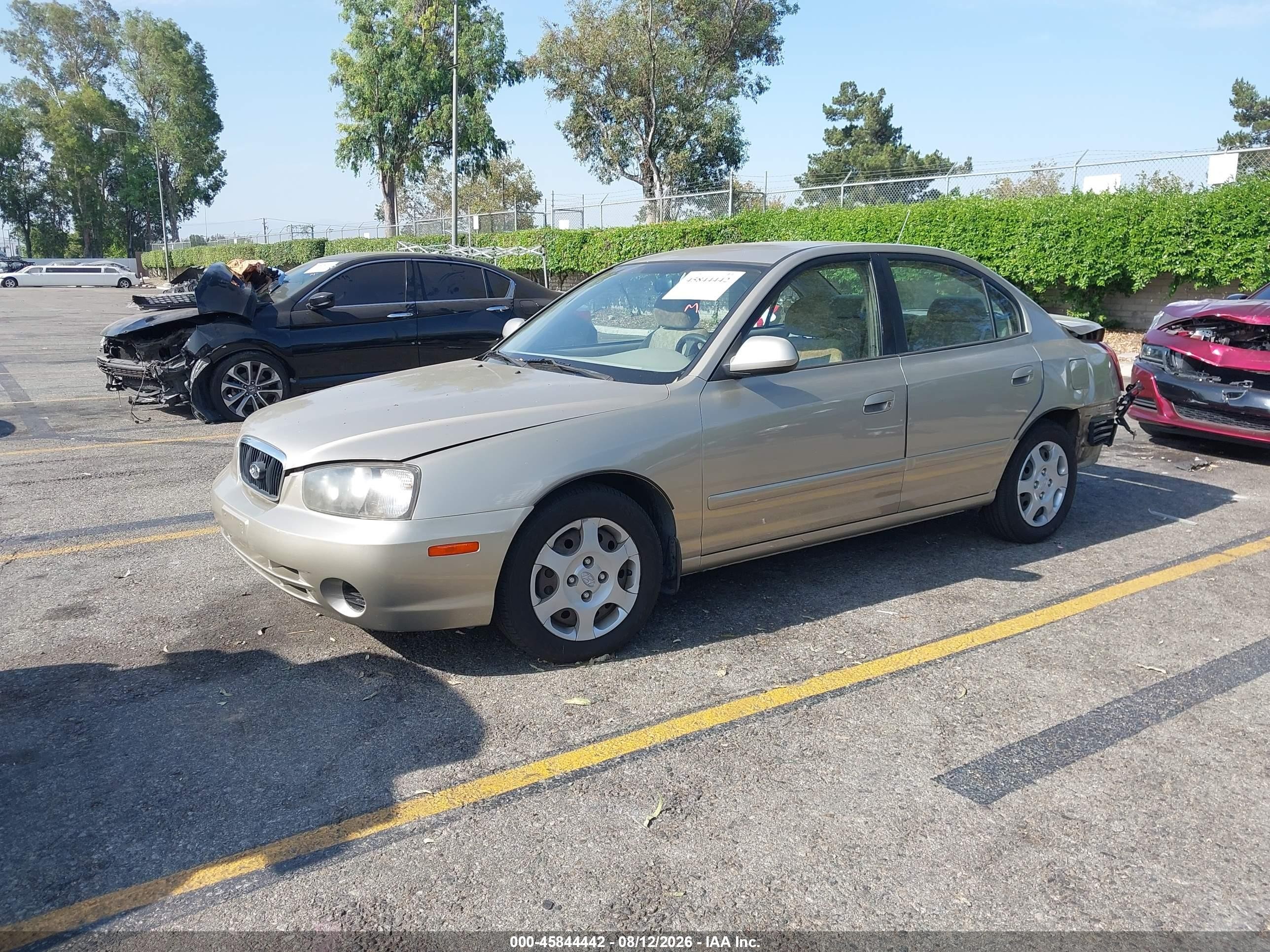 2001 Hyundai Elantra Gls Beige vin: KMHDN45D11U043953