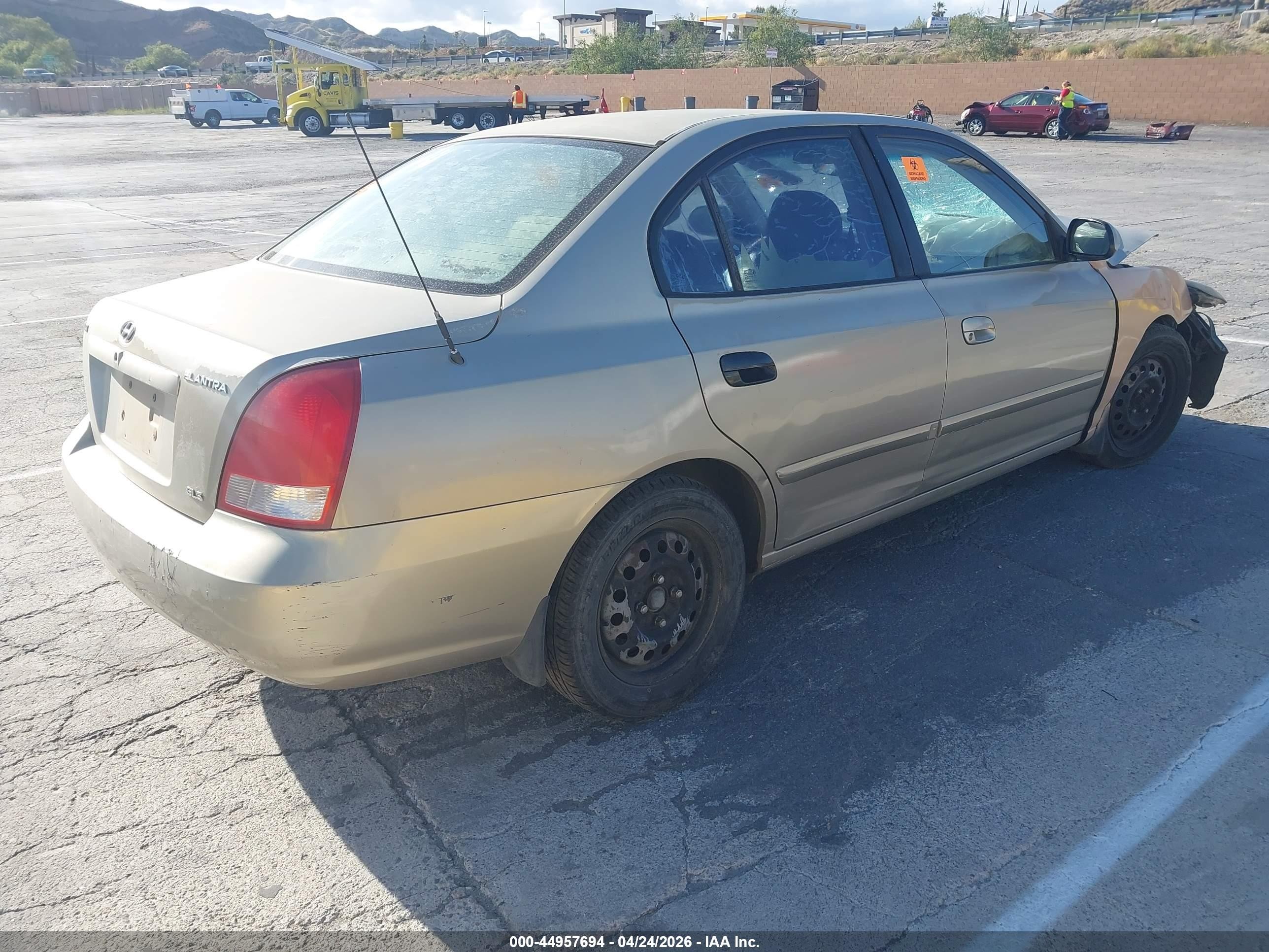 2001 Hyundai Elantra Gls Champagne vin: KMHDN45D11U182349