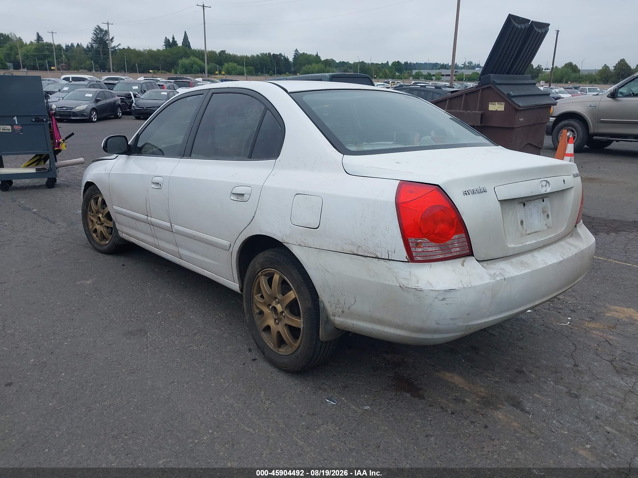 2003 Hyundai Elantra Gls/gt White vin: KMHDN45D13U663334