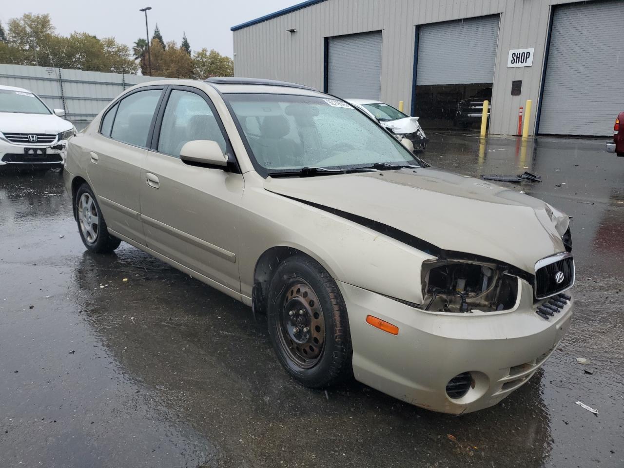 2002 Hyundai Elantra Gls Beige vin: KMHDN45D22U455123