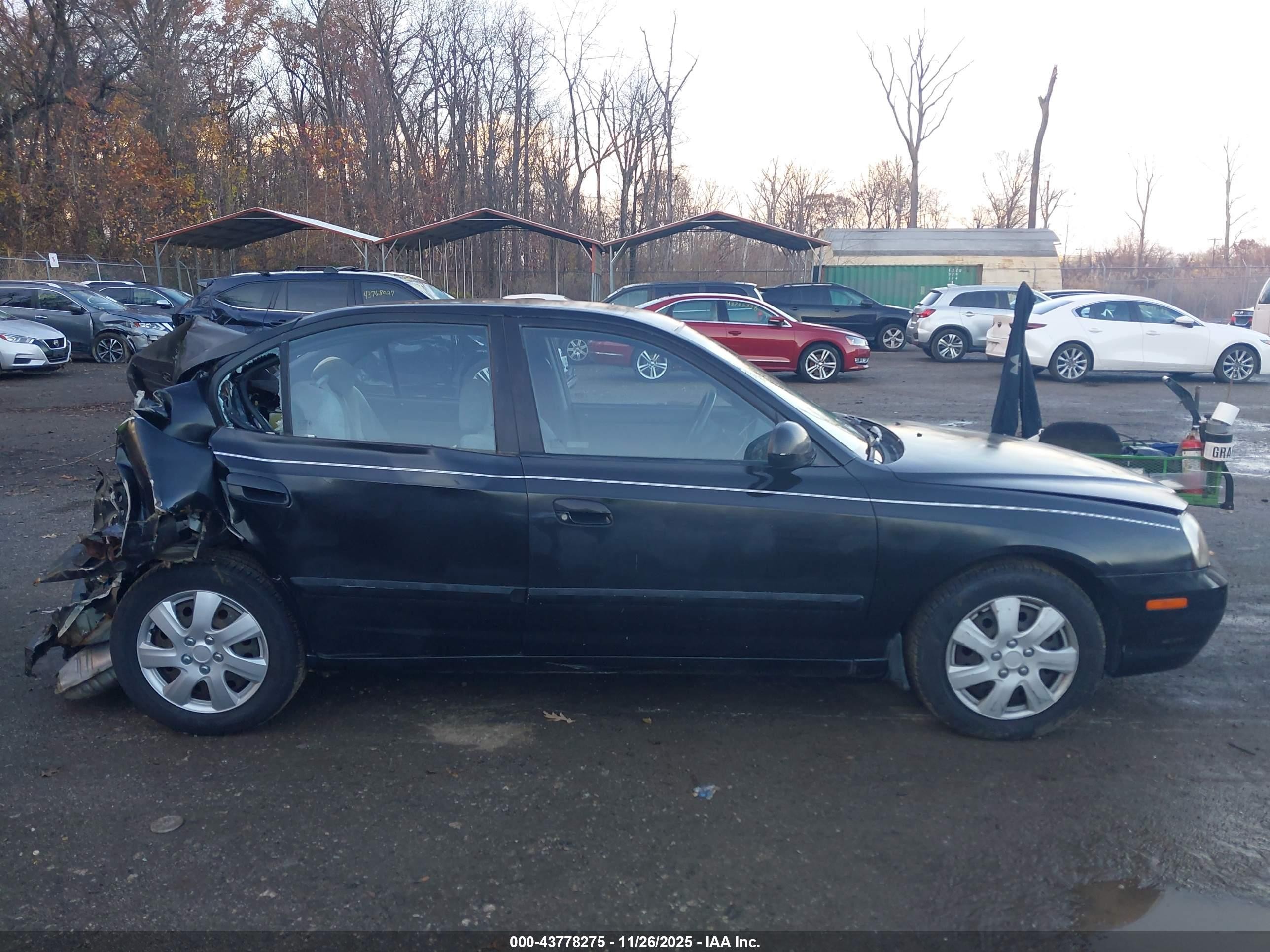 2002 Hyundai Elantra Gls Black vin: KMHDN45D22U467627