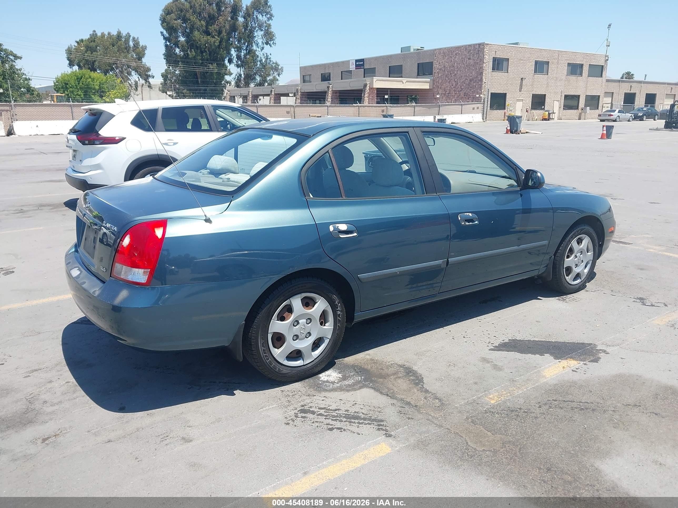 2002 Hyundai Elantra Gls Blue vin: KMHDN45D42U360563