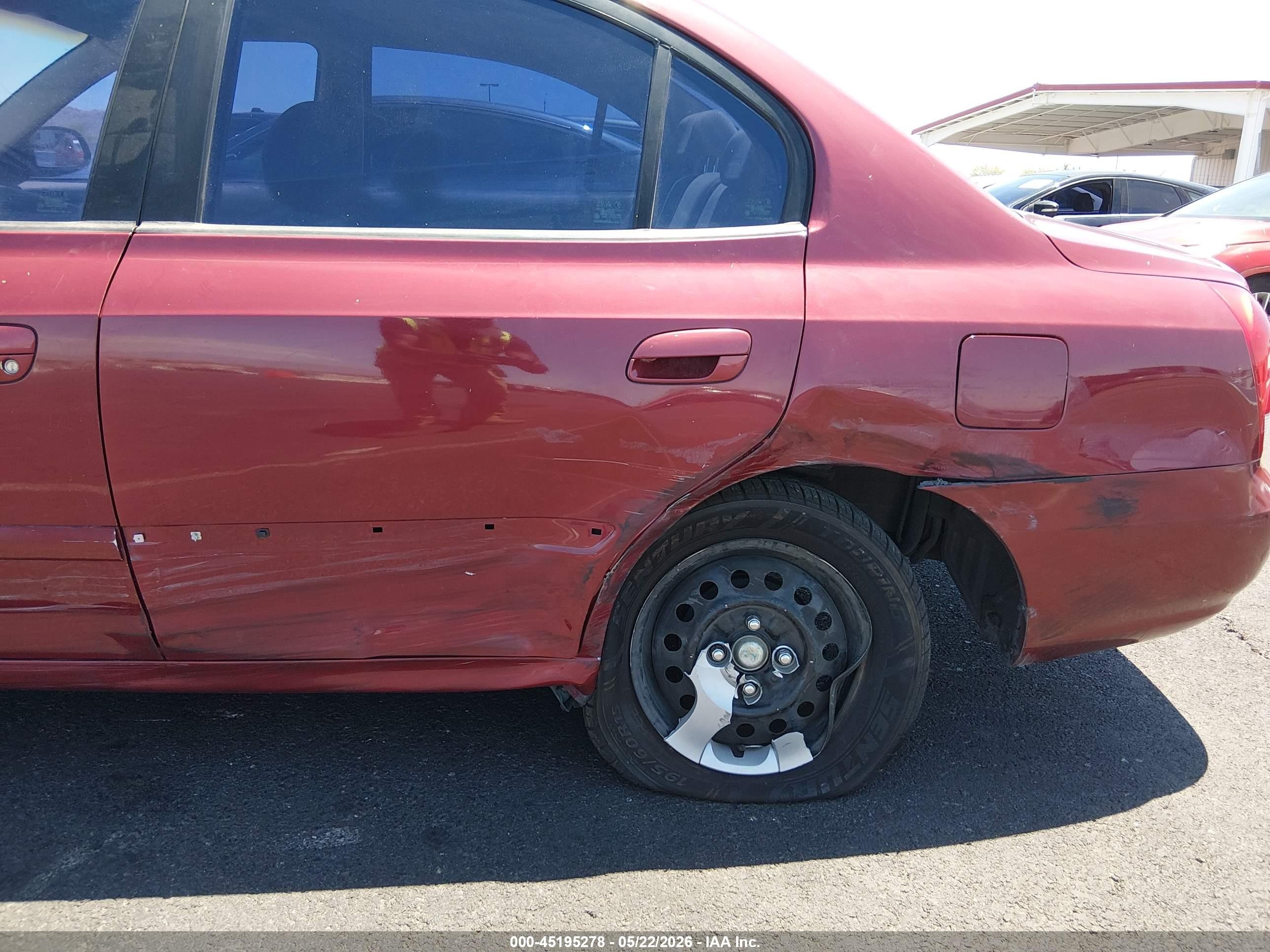 2003 Hyundai Elantra Gls/gt Maroon vin: KMHDN45D43U516280