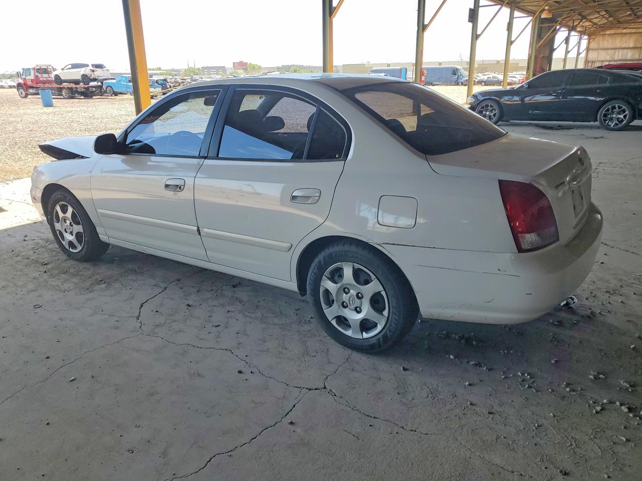 2003 Hyundai Elantra Gls White vin: KMHDN45D43U566788