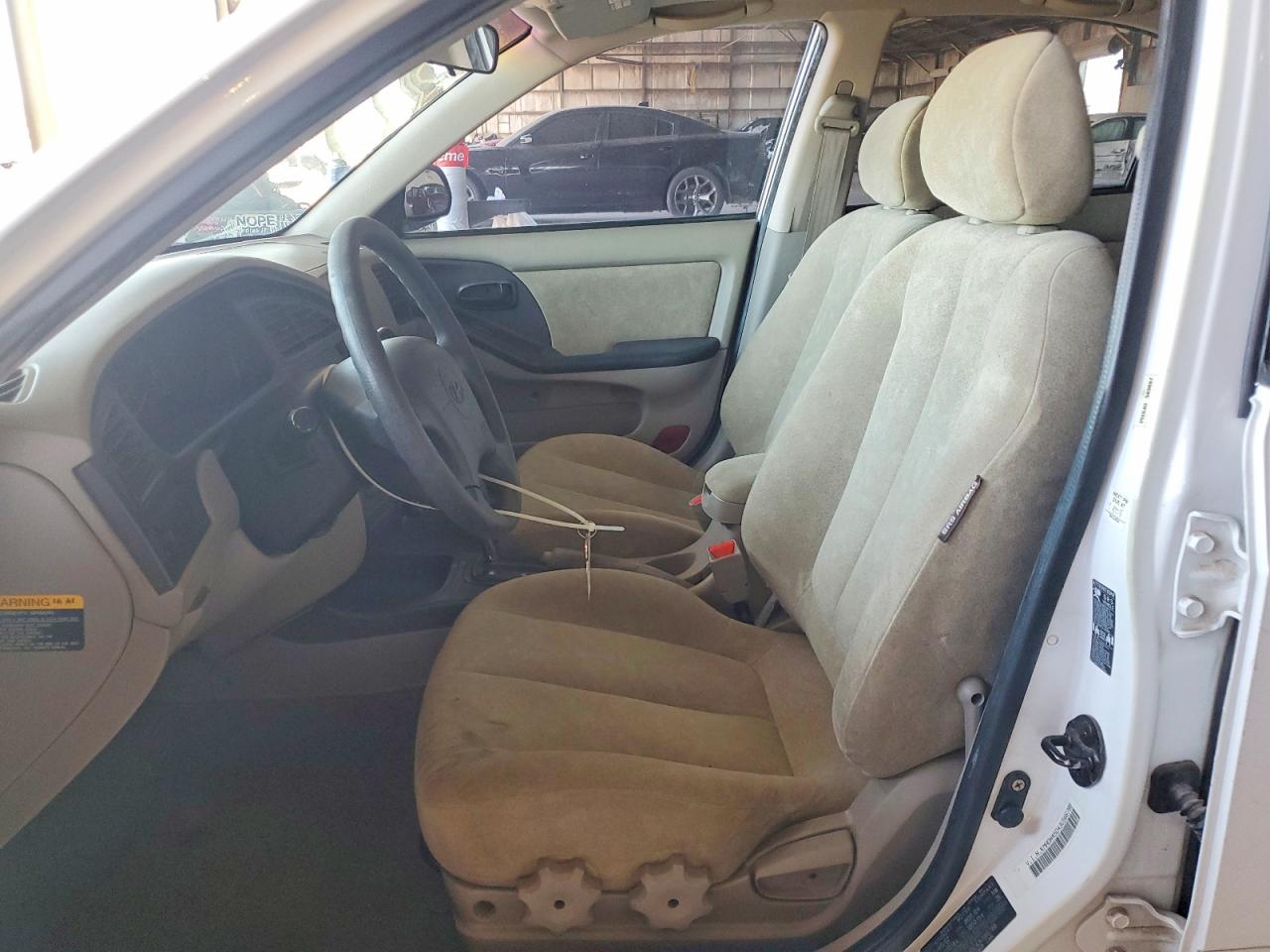 2003 Hyundai Elantra Gls White vin: KMHDN45D43U566788