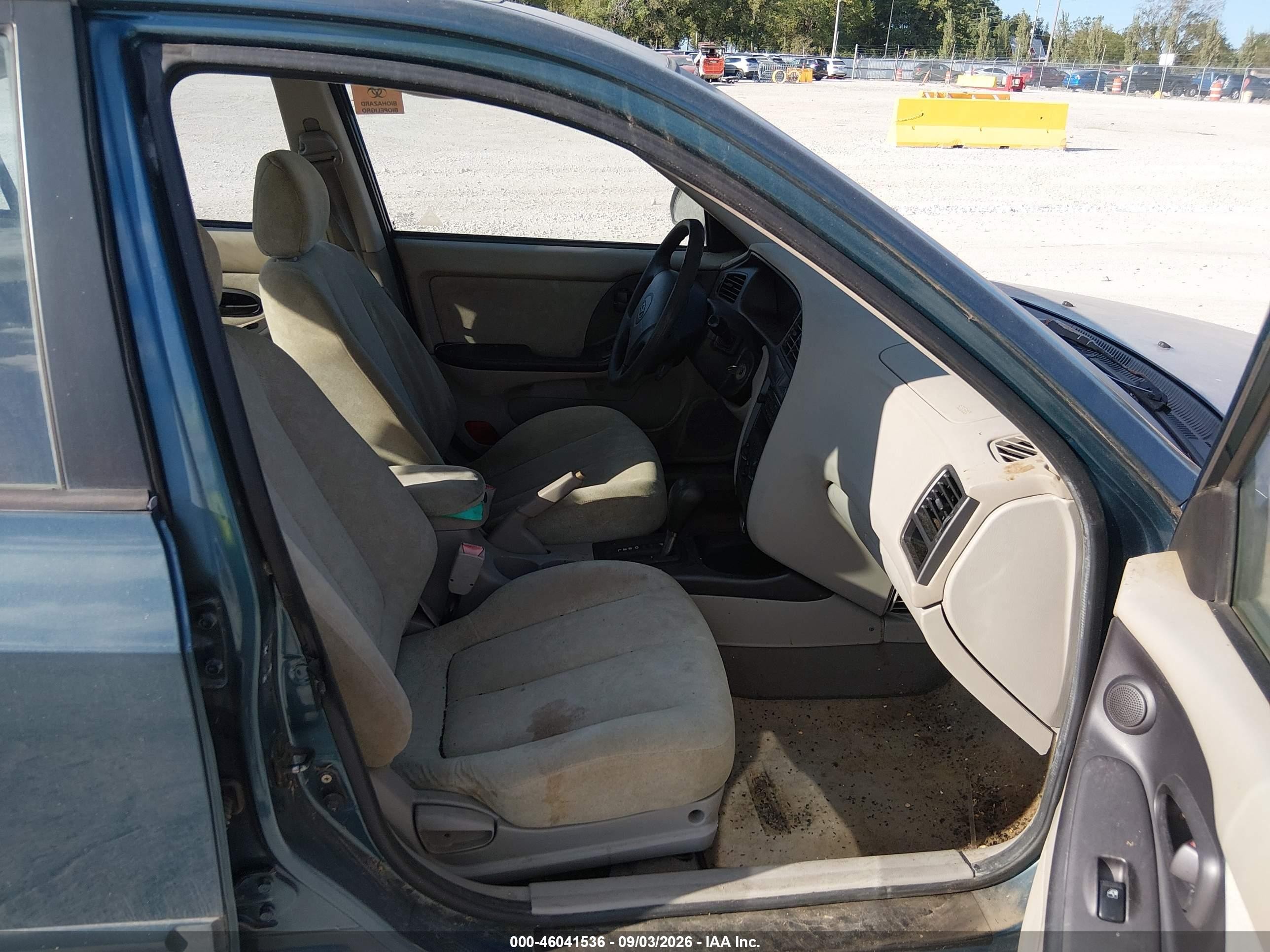 2003 Hyundai Elantra Gls/gt Зеленый vin: KMHDN45D43U579086