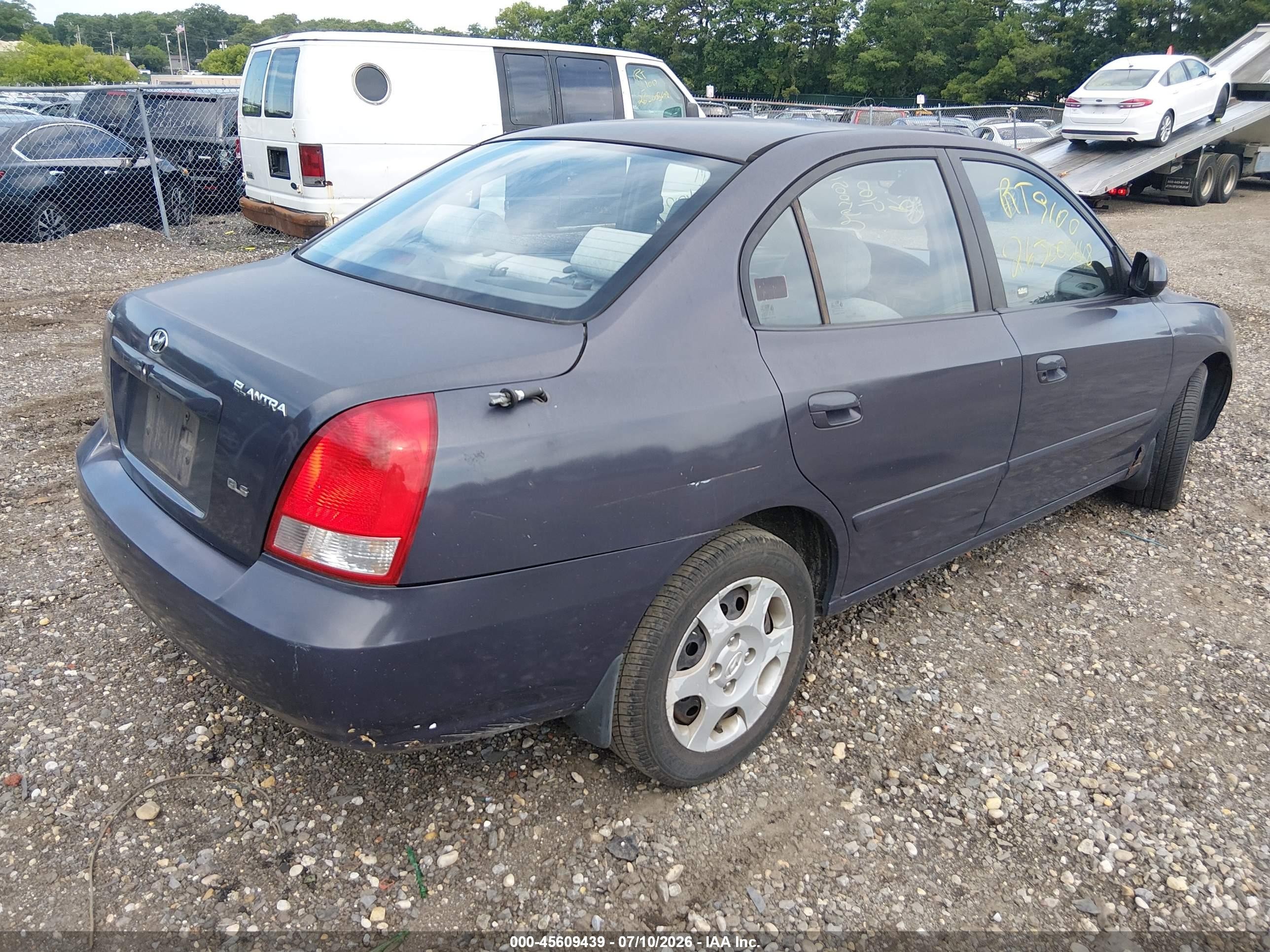 2001 Hyundai Elantra Gls Gray vin: KMHDN45D51U152660