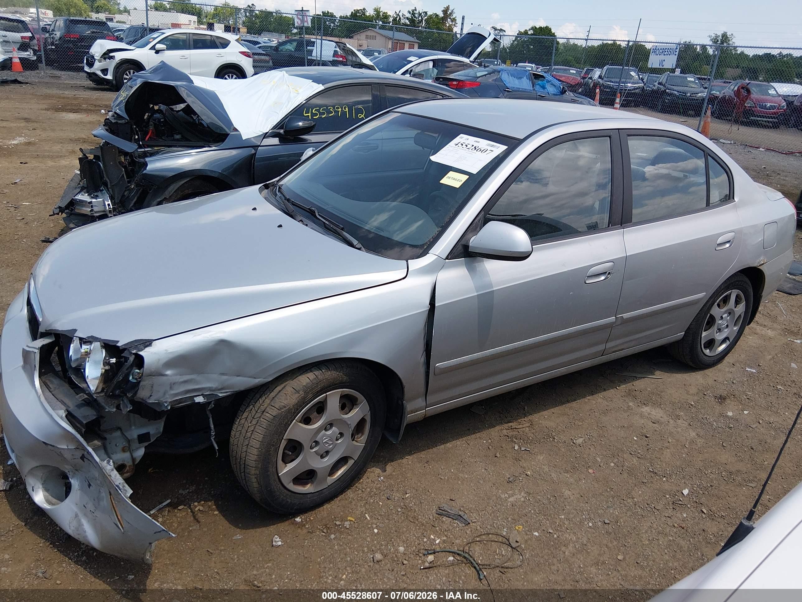 2003 Hyundai Elantra Gls/gt Серый vin: KMHDN45D53U554925