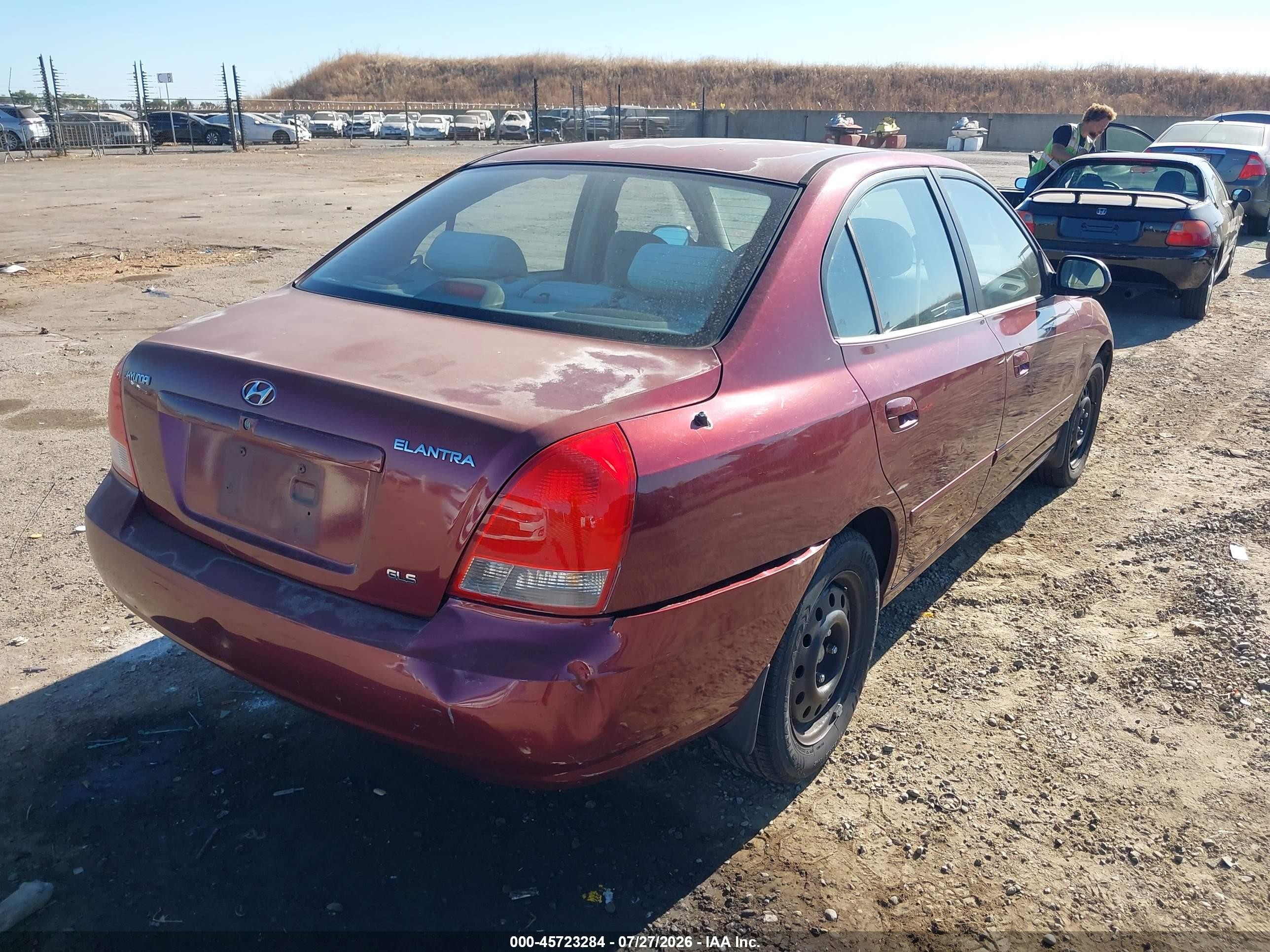 2001 Hyundai Elantra Gls Burgundy vin: KMHDN45D61U160895
