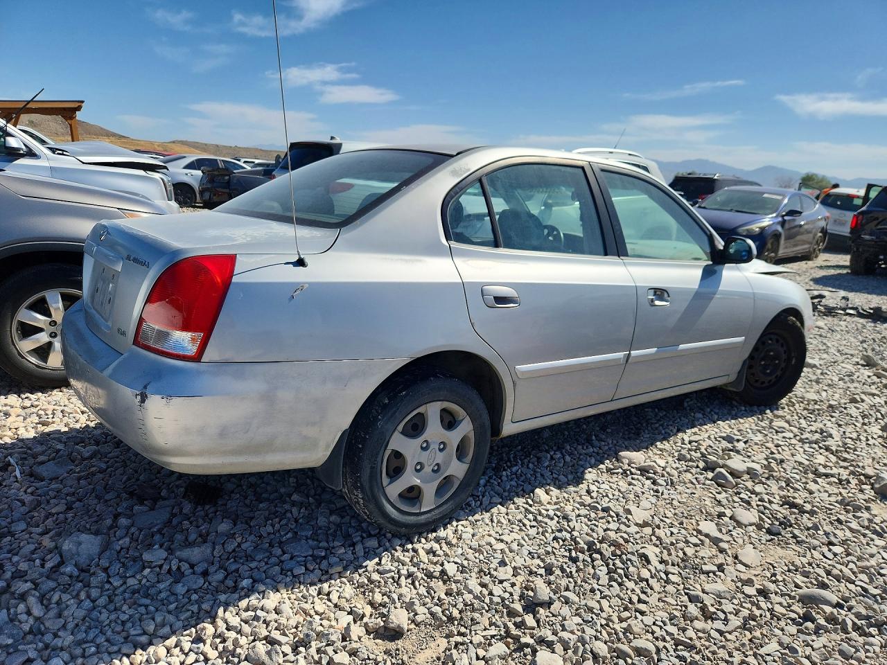 2003 Hyundai Elantra Gls Серебряный vin: KMHDN45D63U503420
