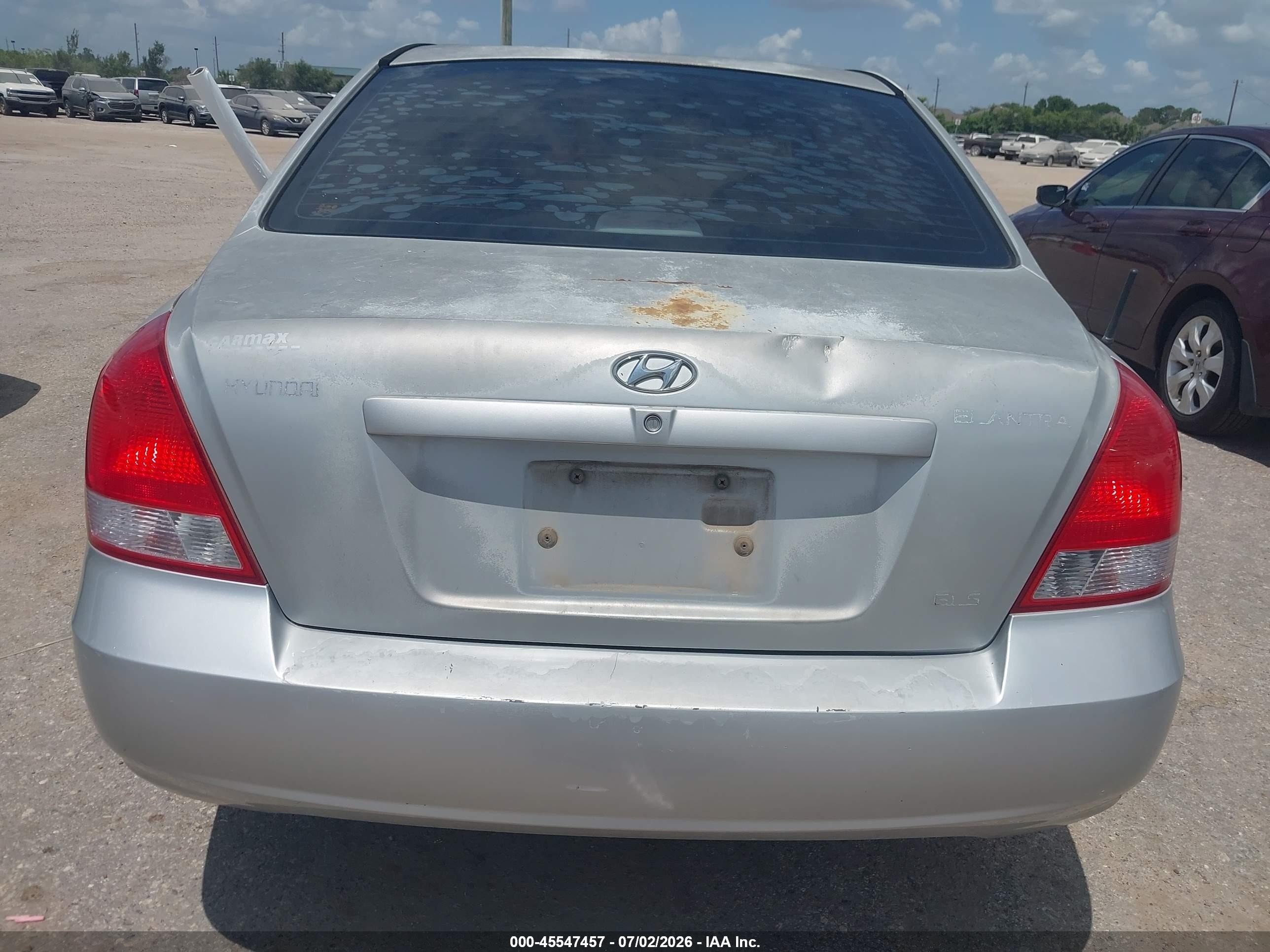 2003 Hyundai Elantra Gls/gt Серебряный vin: KMHDN45D73U552254