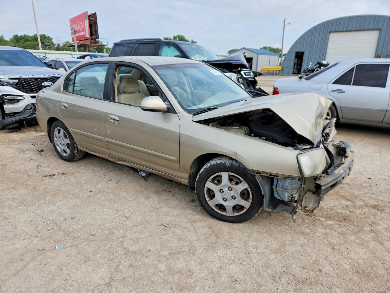 2003 Hyundai Elantra Gls Tan vin: KMHDN45D83U473840