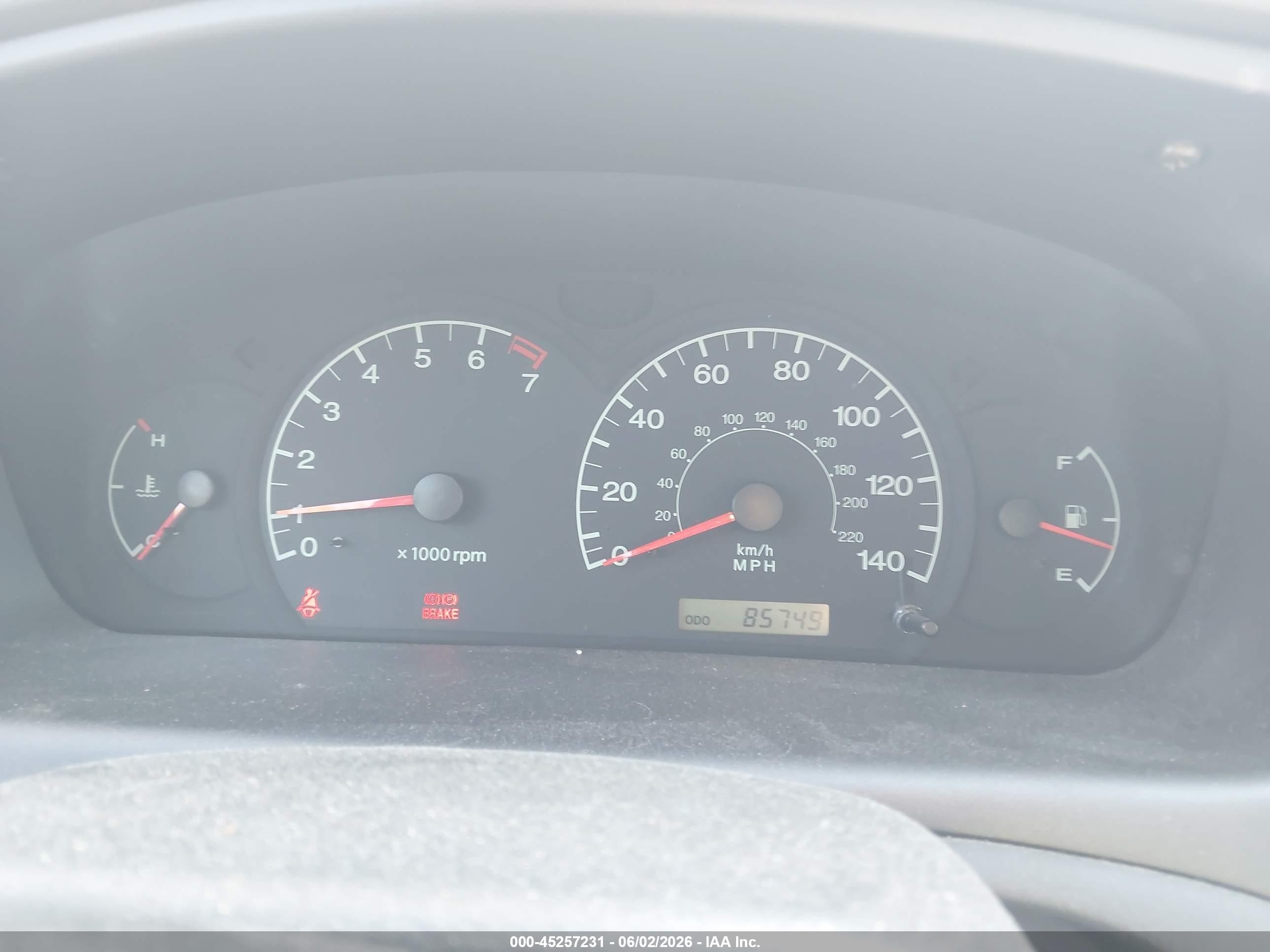 2003 Hyundai Elantra Gls/gt Серебряный vin: KMHDN45D83U529551
