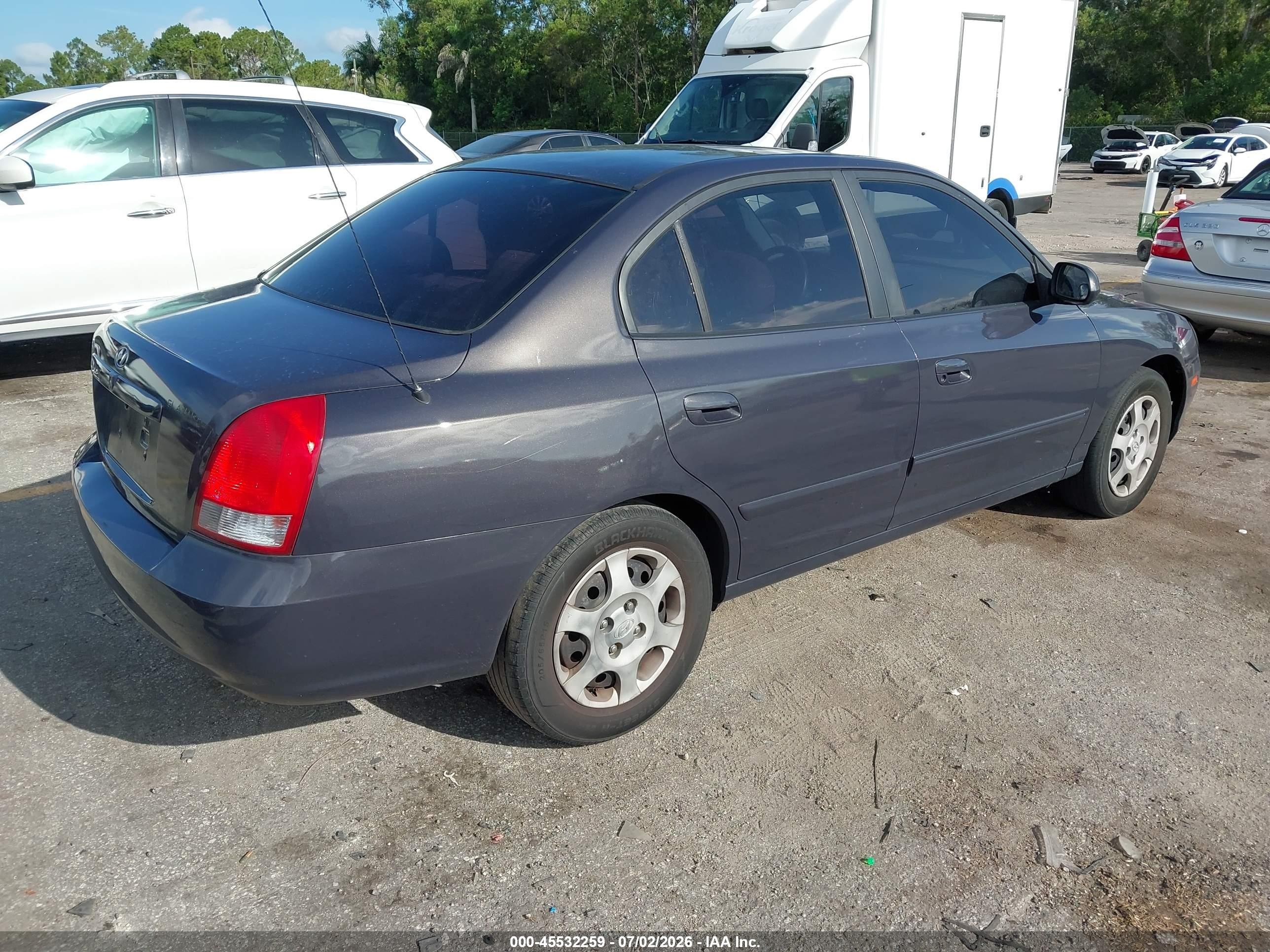 2003 Hyundai Elantra Gls/gt Navy vin: KMHDN45D83U608444