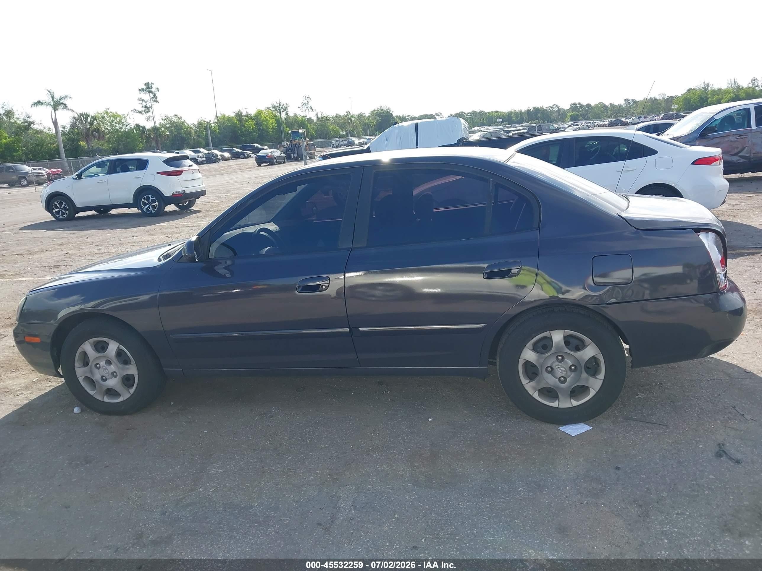 2003 Hyundai Elantra Gls/gt Navy vin: KMHDN45D83U608444
