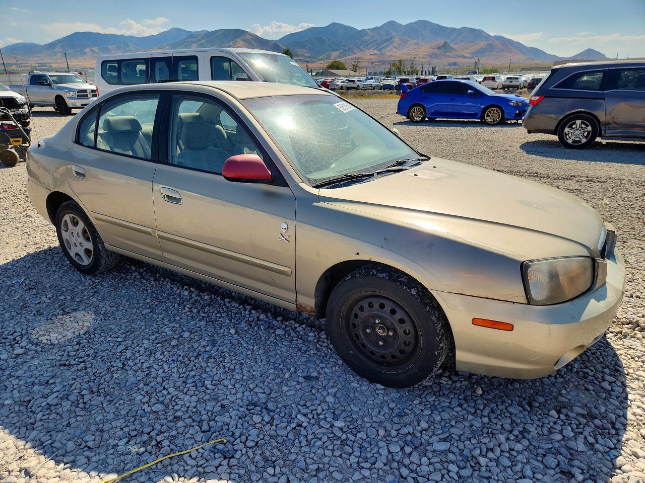 2001 Hyundai Elantra Gls Gold vin: KMHDN45D91U153228