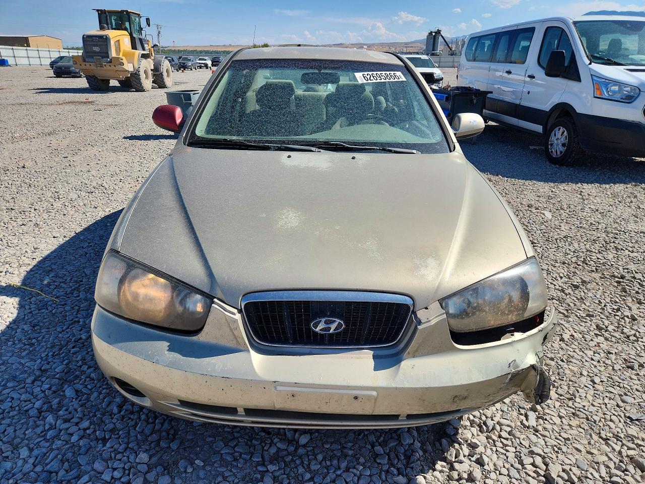 2001 Hyundai Elantra Gls Gold vin: KMHDN45D91U153228