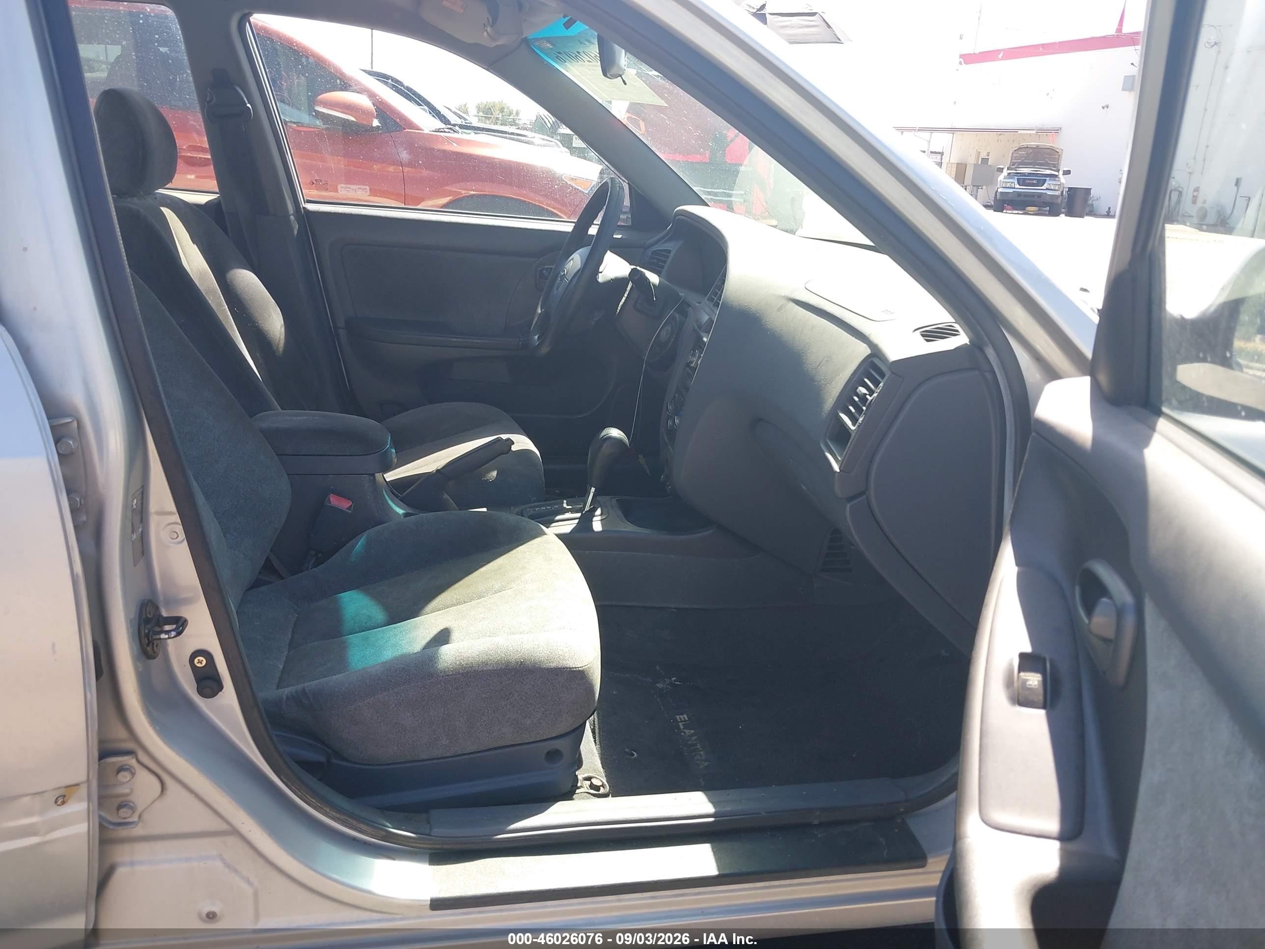 2003 Hyundai Elantra Gls/gt Silver vin: KMHDN45D93U475550